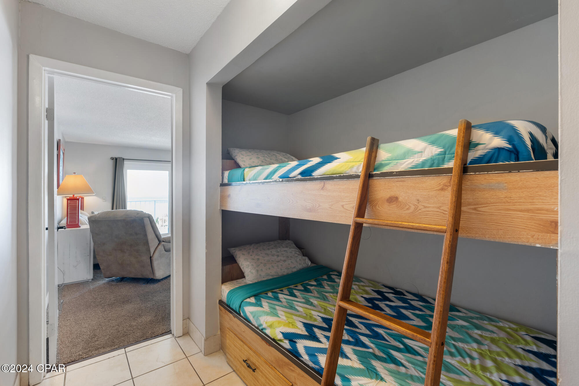 8743 Thomas Drive 412