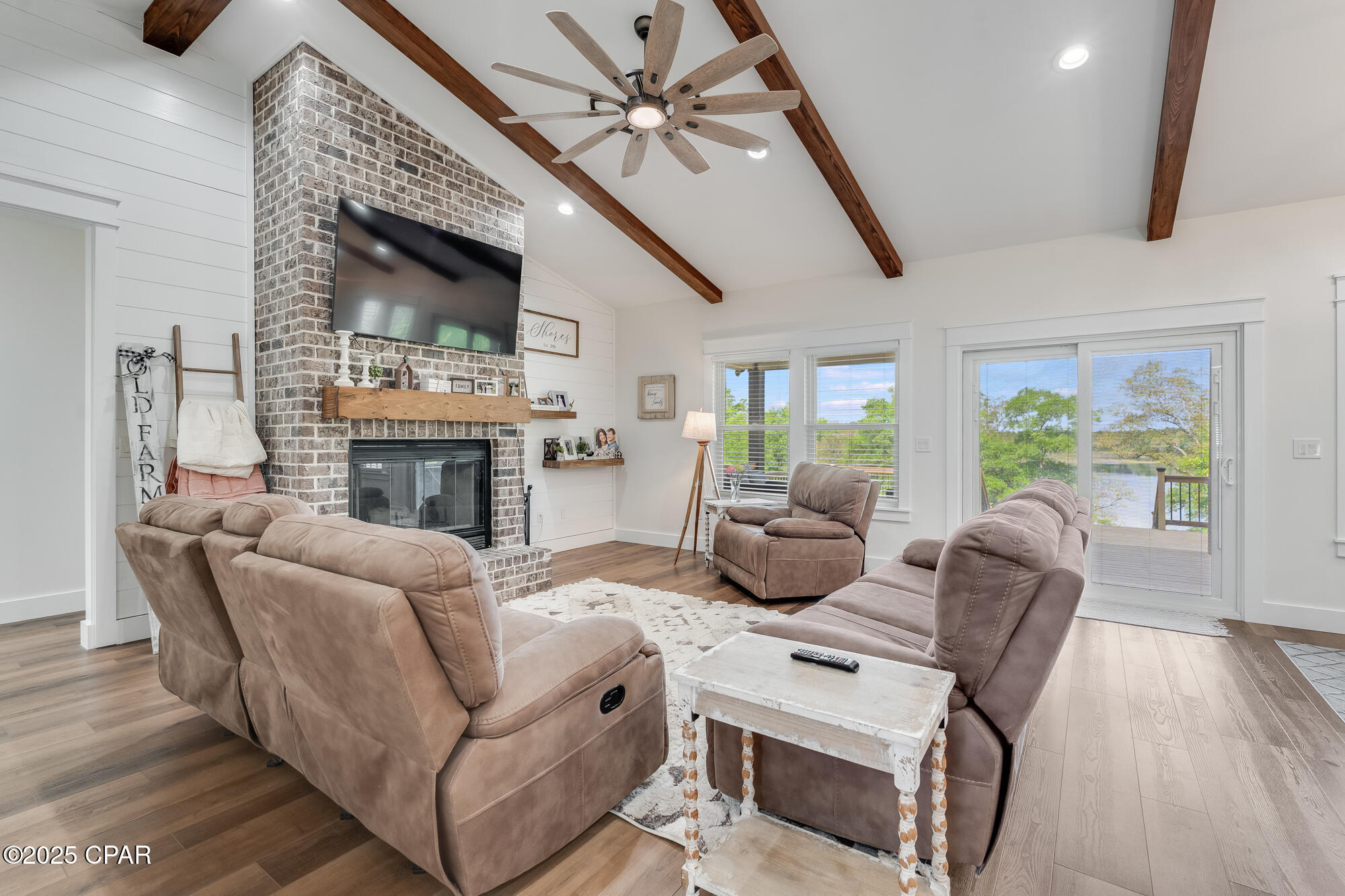 2789 Summer Drive