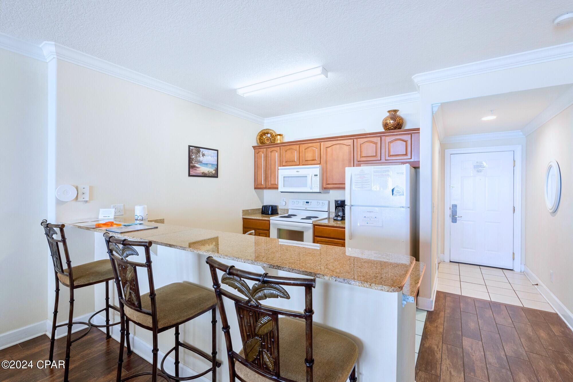 14415 Front Beach Road, 805