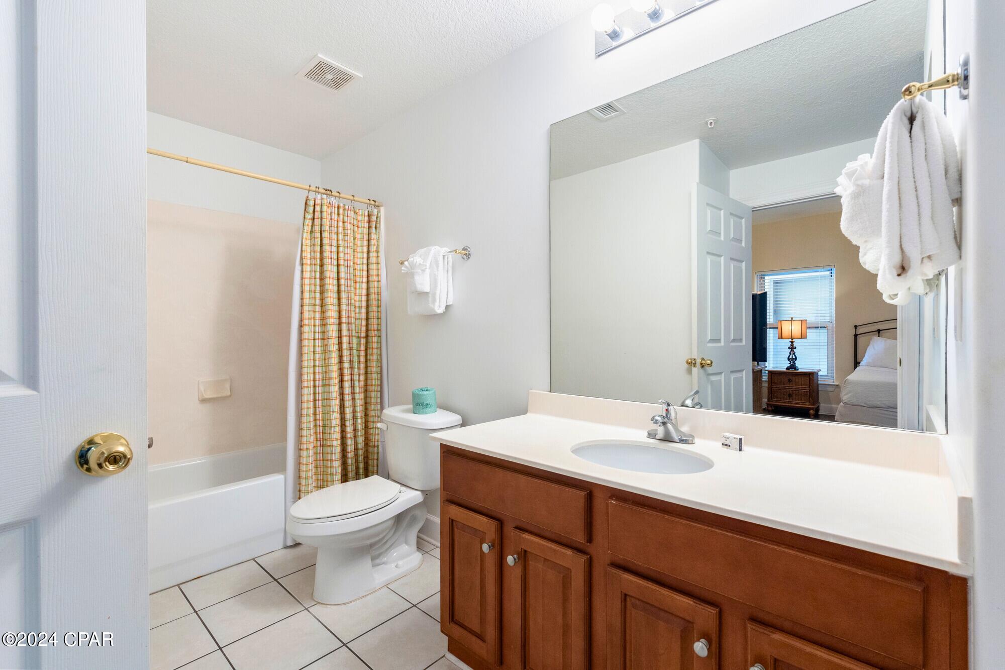 14415 Front Beach Road, 805