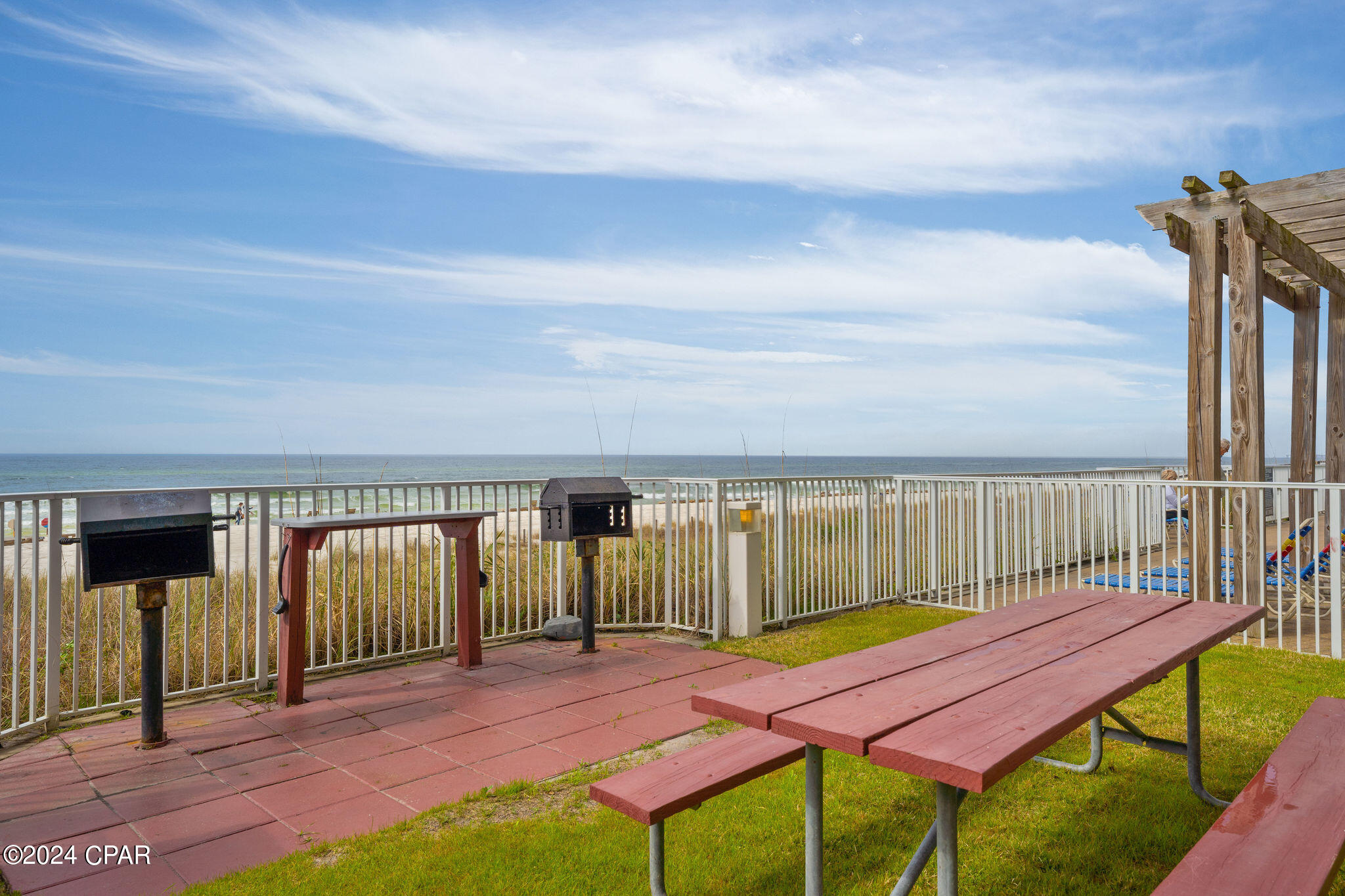 14415 Front Beach Road, 805