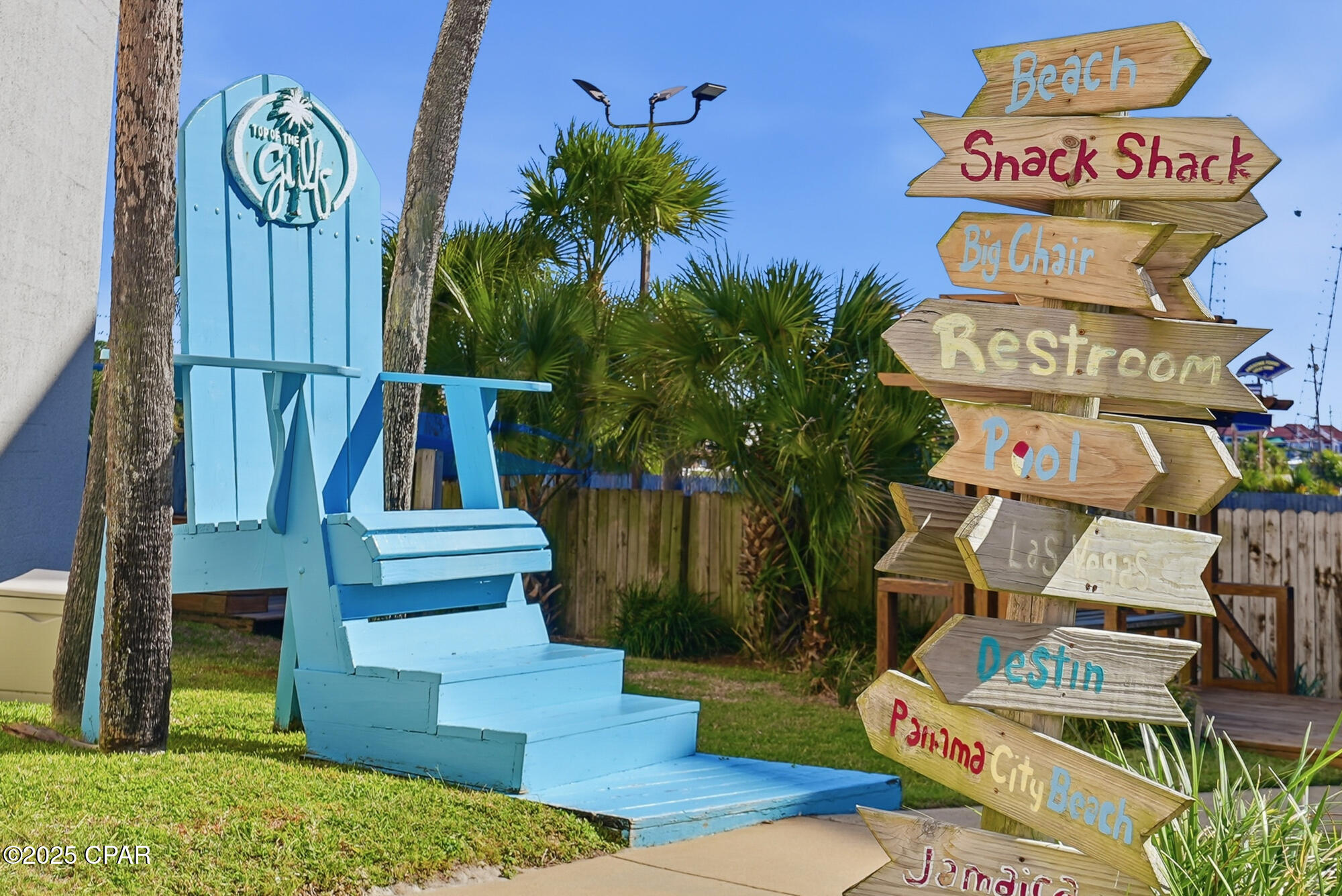 8817 S Thomas Drive A815