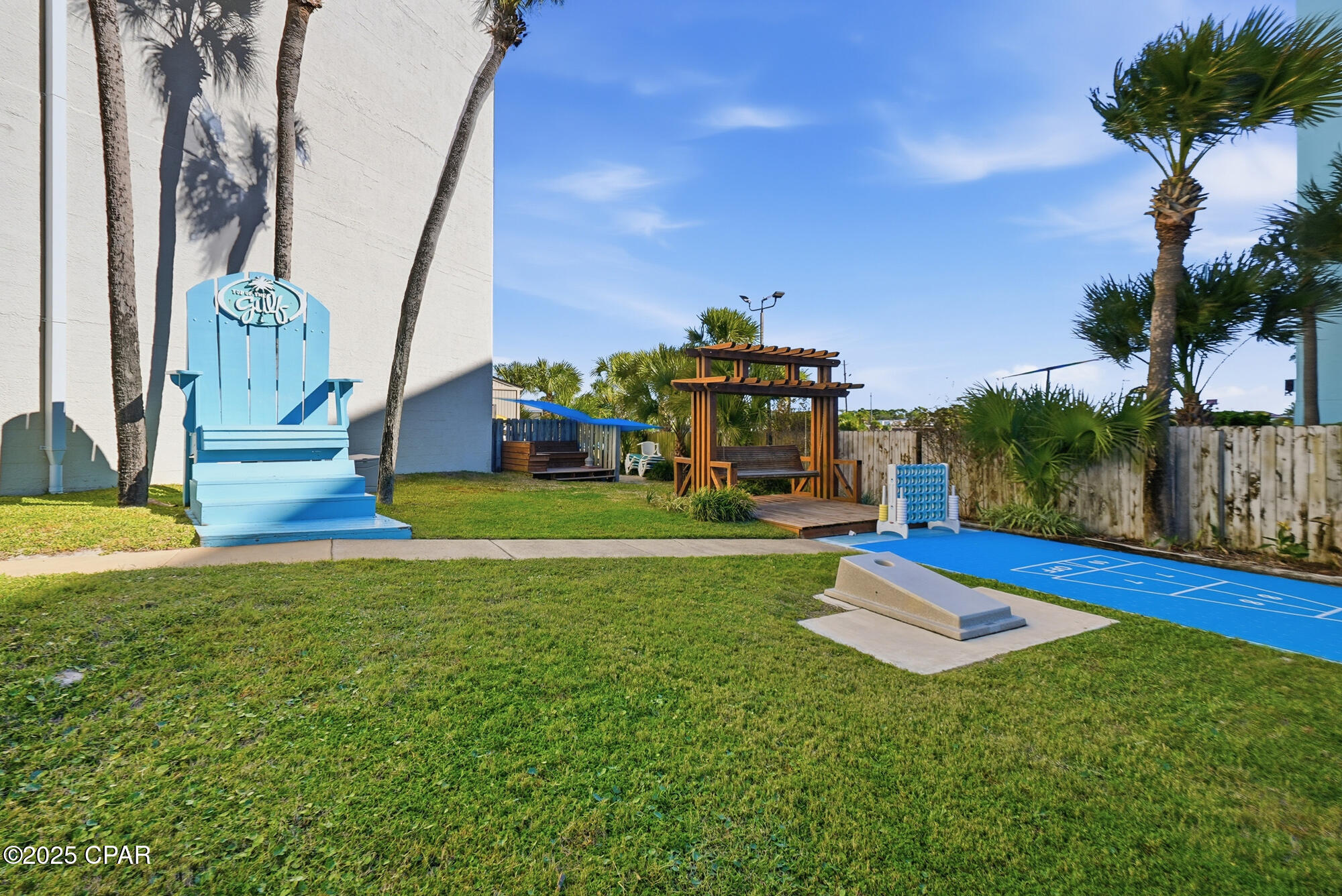 8817 S Thomas Drive A815