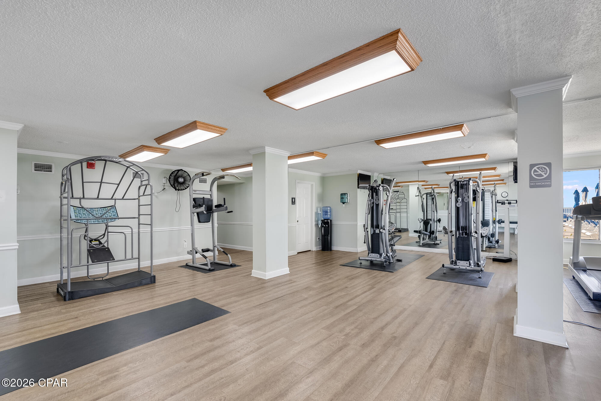 5801 Thomas Drive 1020