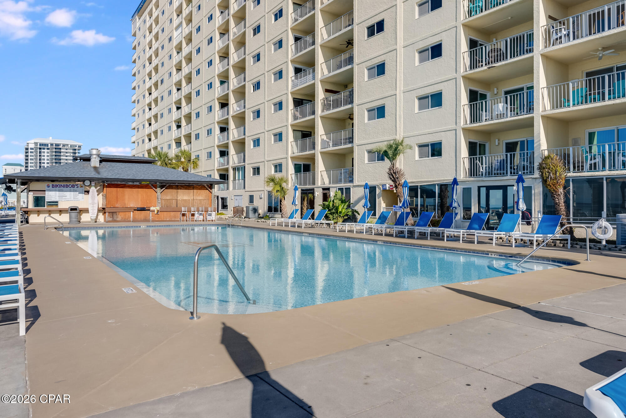 5801 Thomas Drive 1020