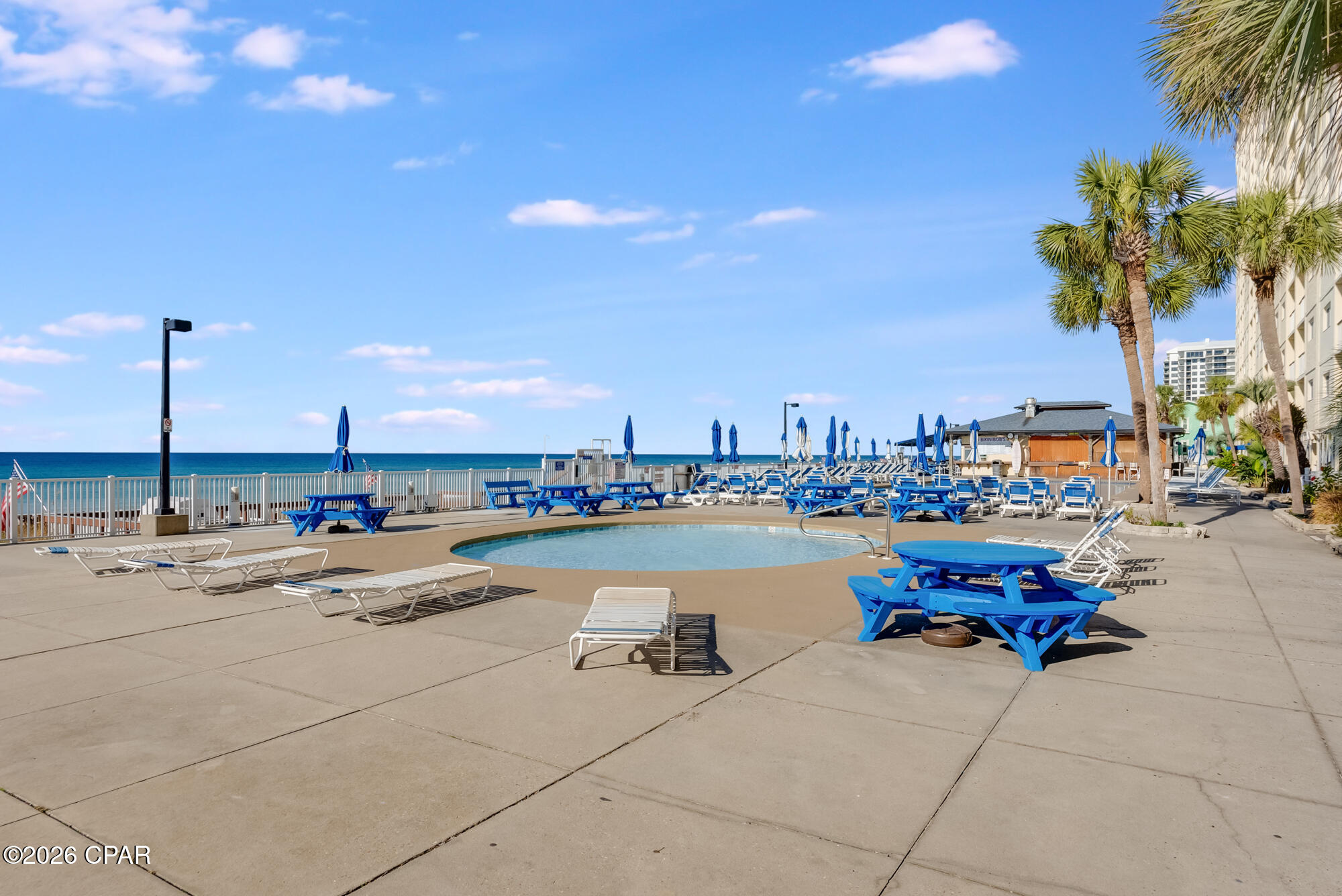 5801 Thomas Drive 1020