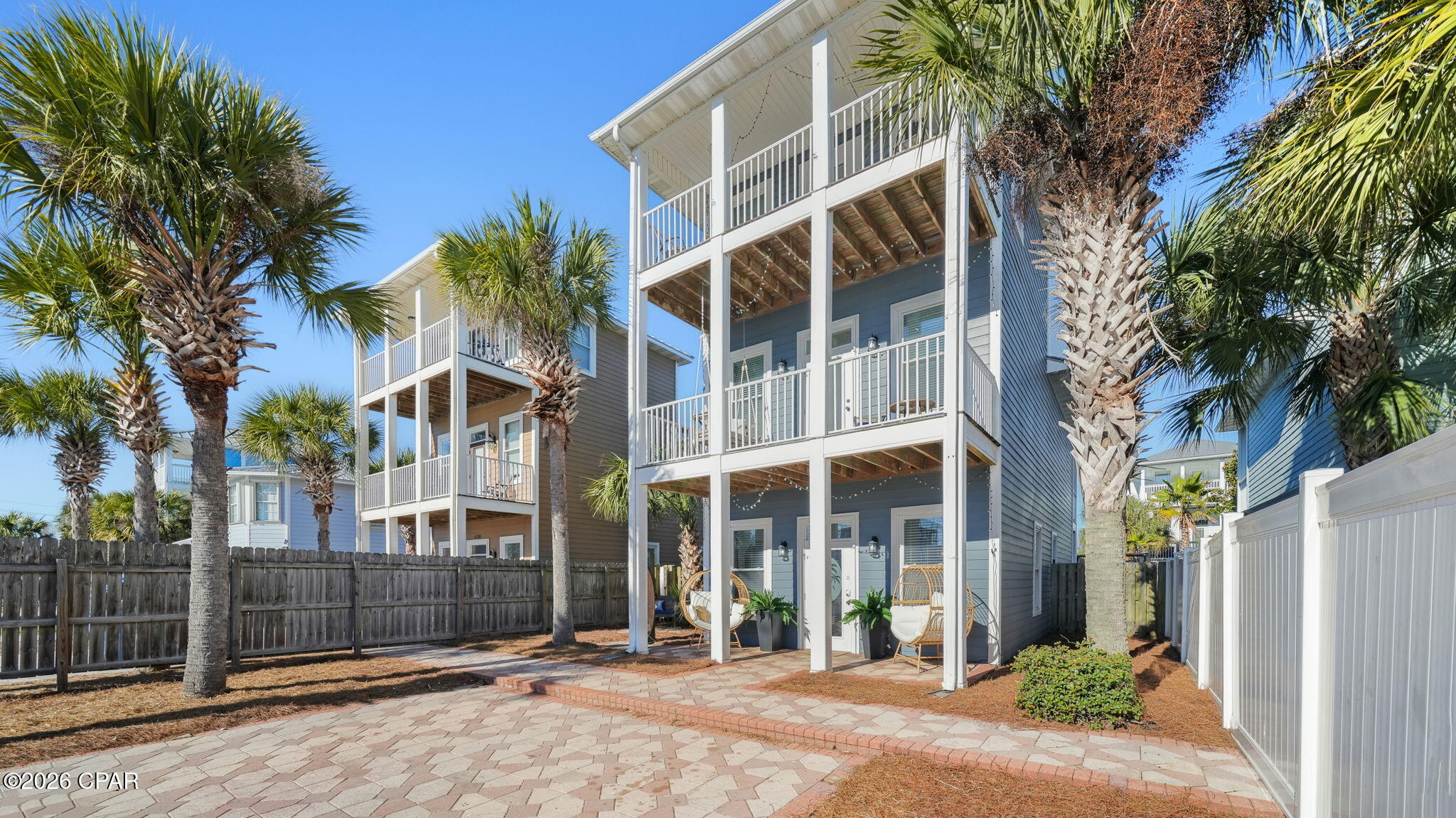 6728 Beach Drive