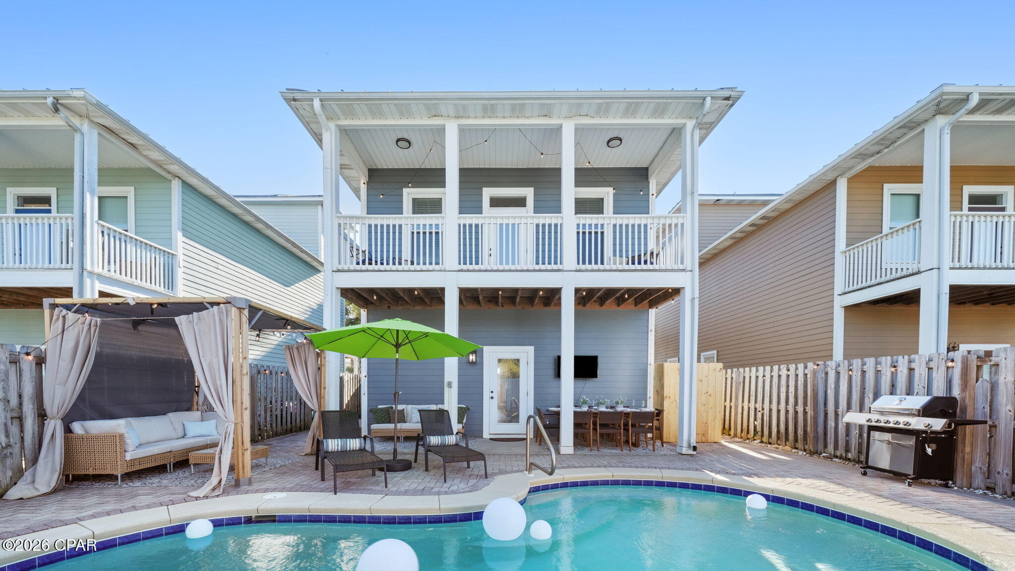 6728 Beach Drive