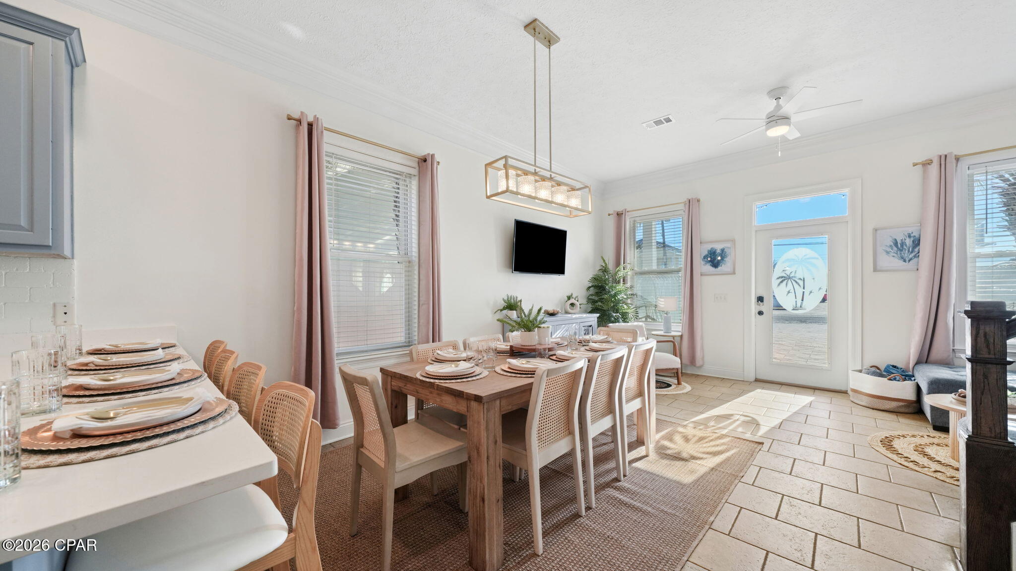 6728 Beach Drive