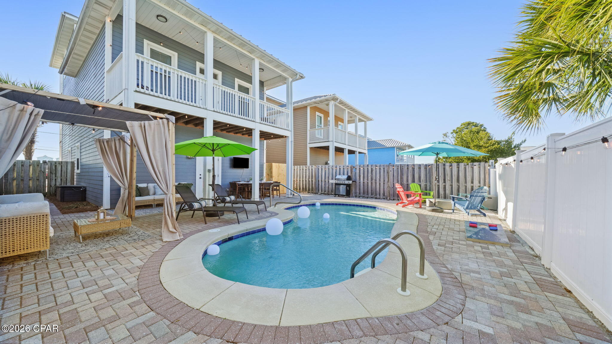 6728 Beach Drive