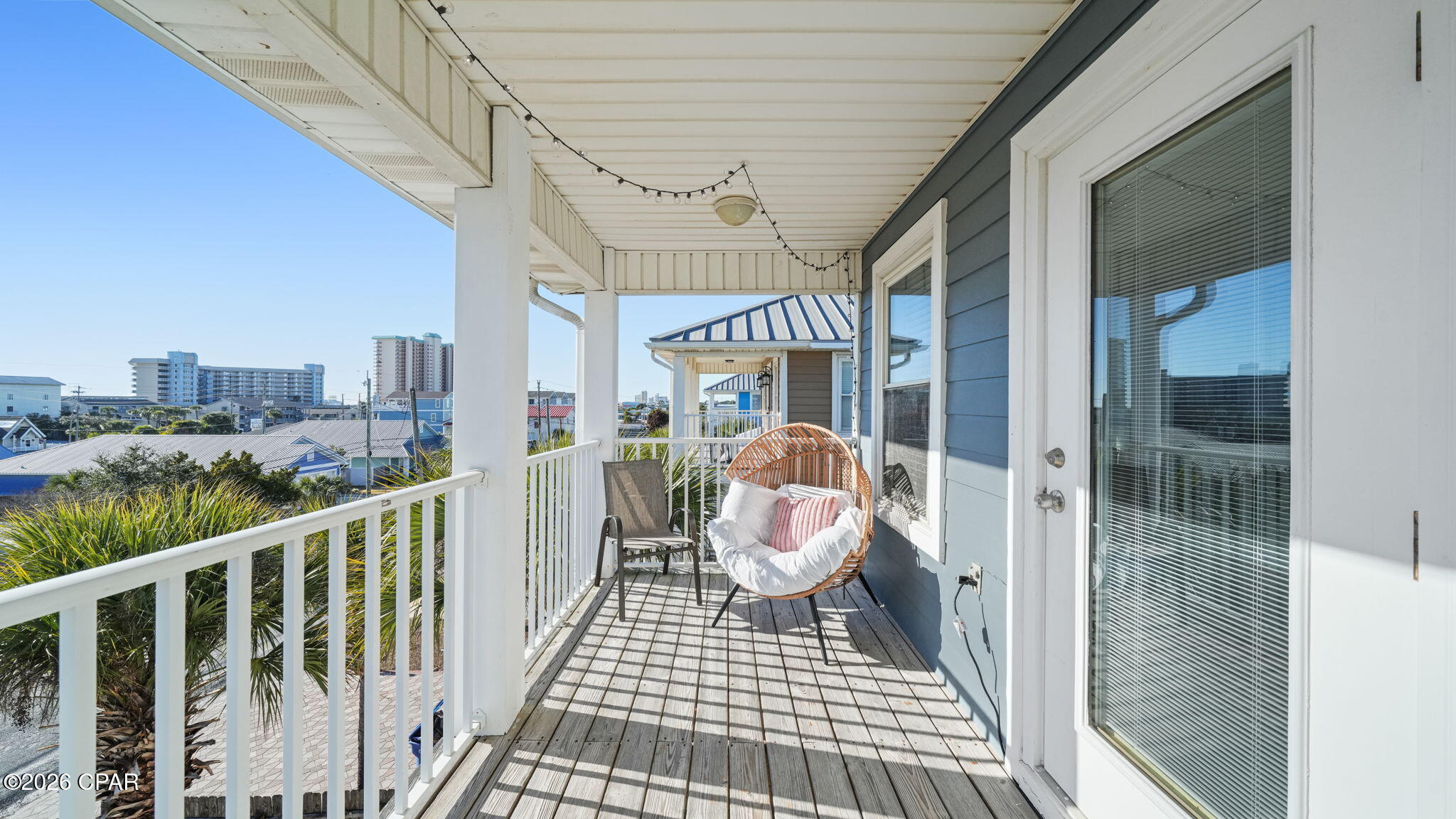 6728 Beach Drive