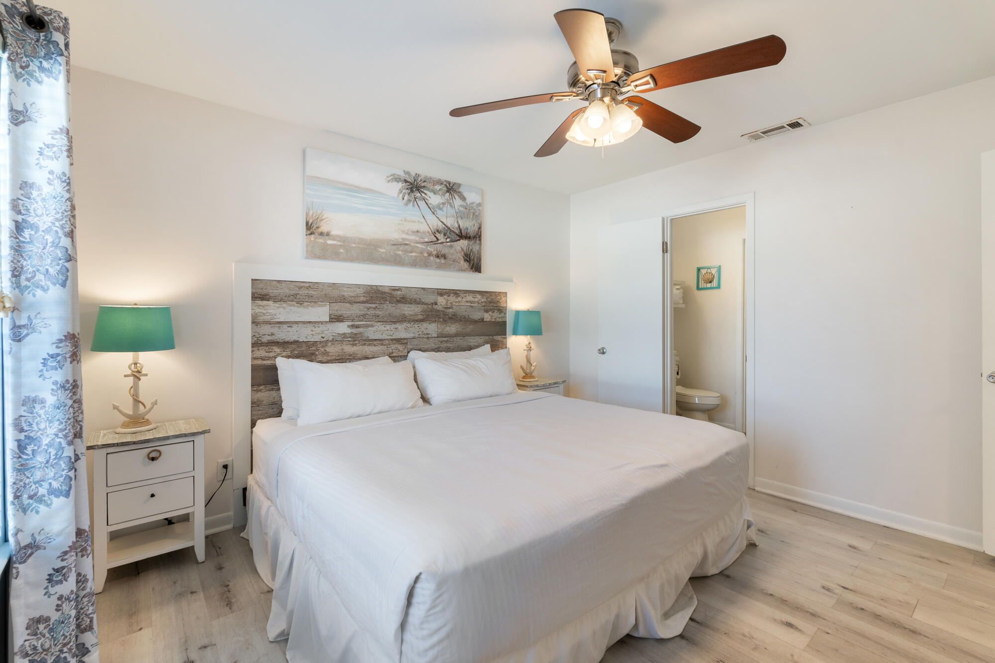 19504 Front Beach Road, 1006