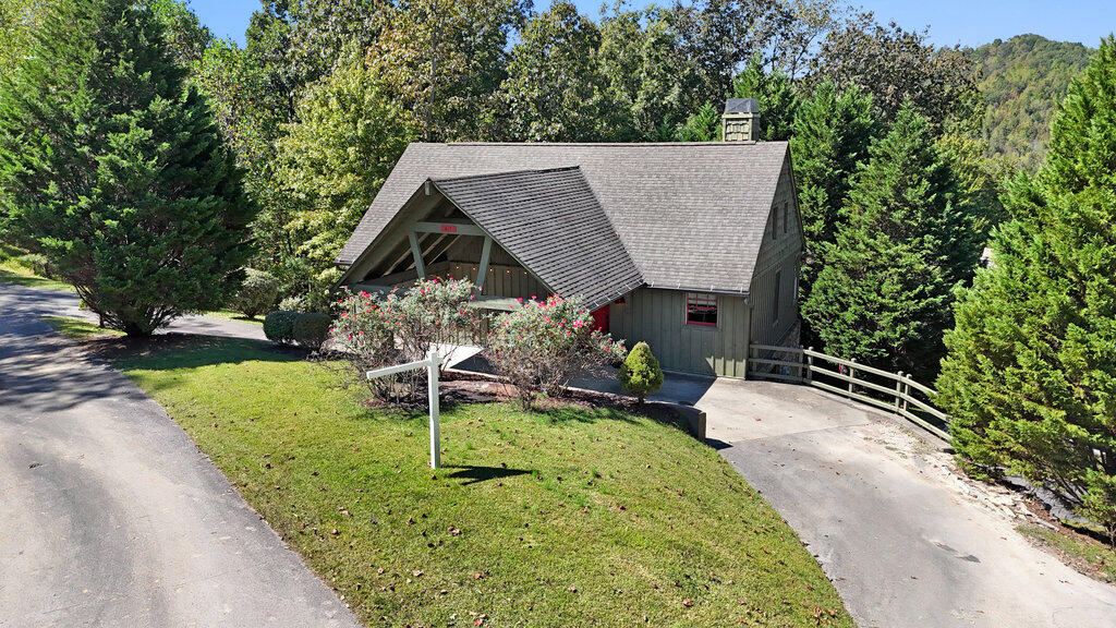 647 Omega Drive