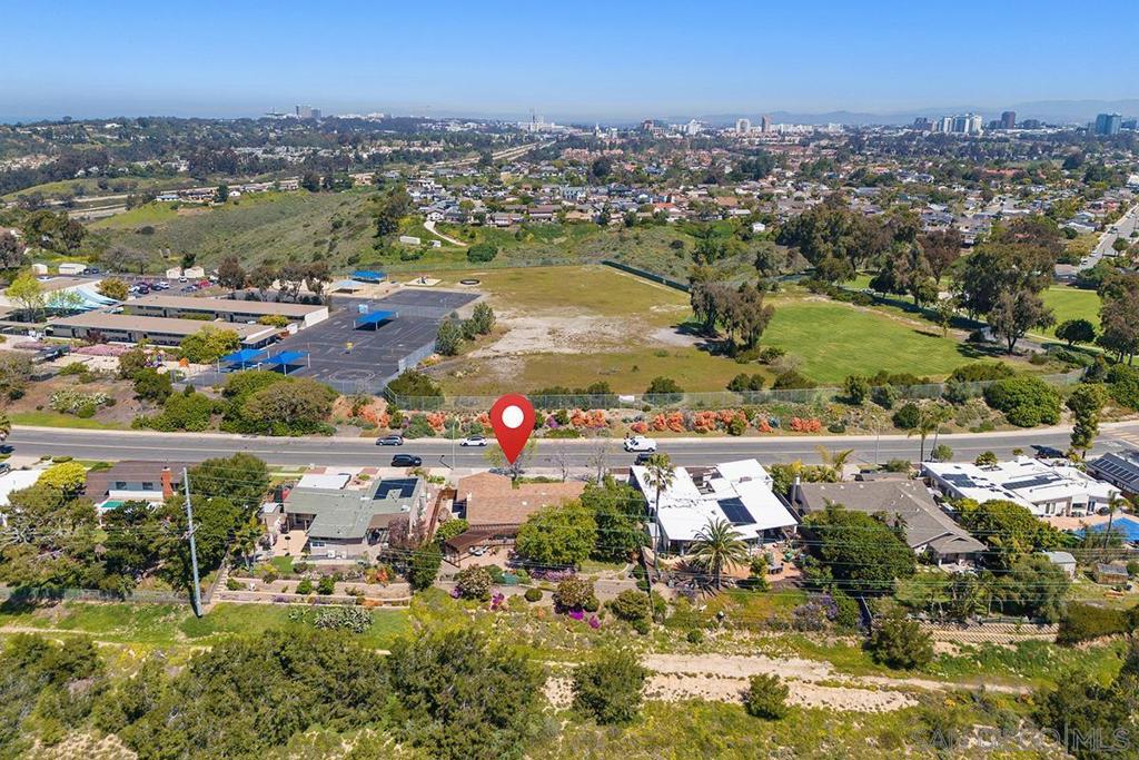 2735 Soderblom Avenue