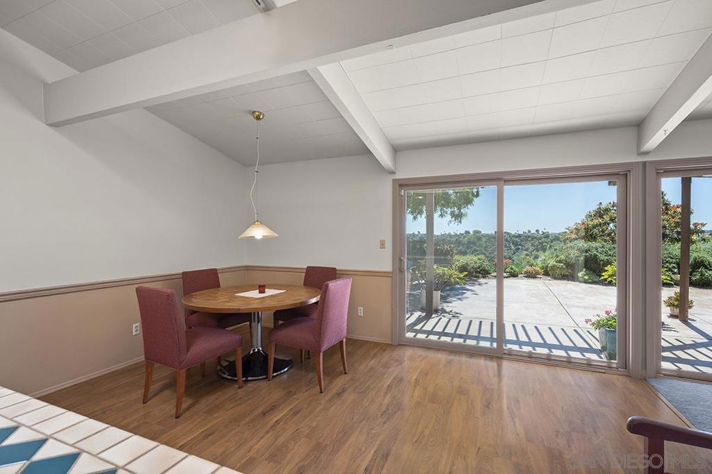 2735 Soderblom Avenue