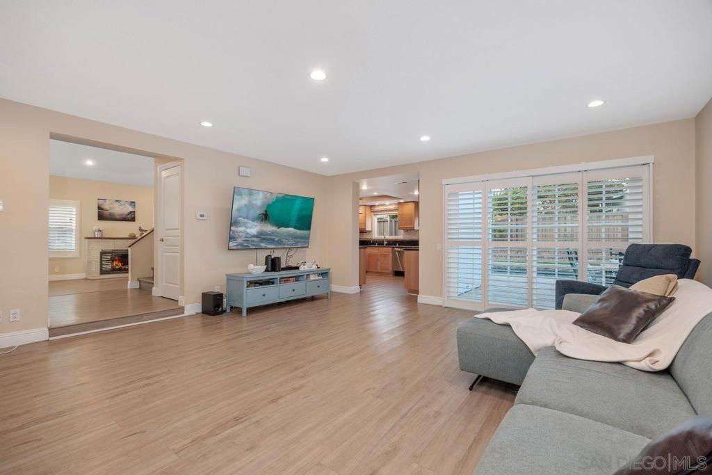 3975 San Gregorio Way