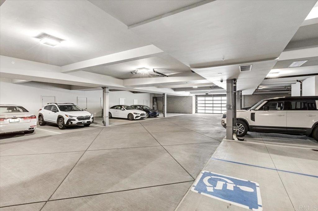 2677 State Street 301