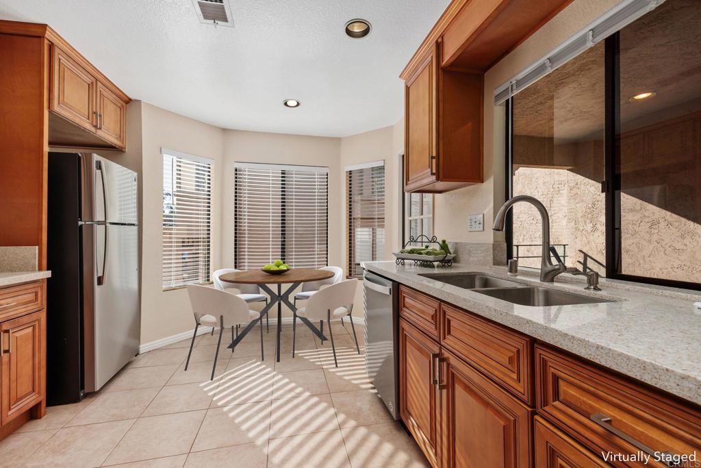 4353 Nobel Drive 65