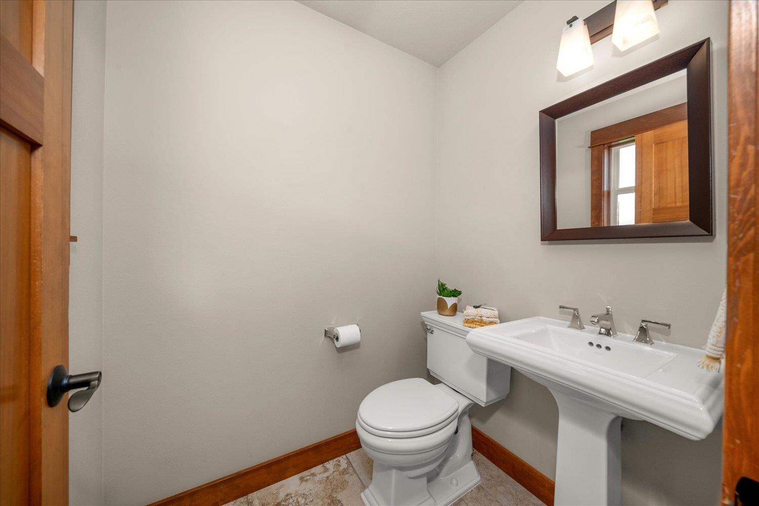 20826 E Happy Trails Ln