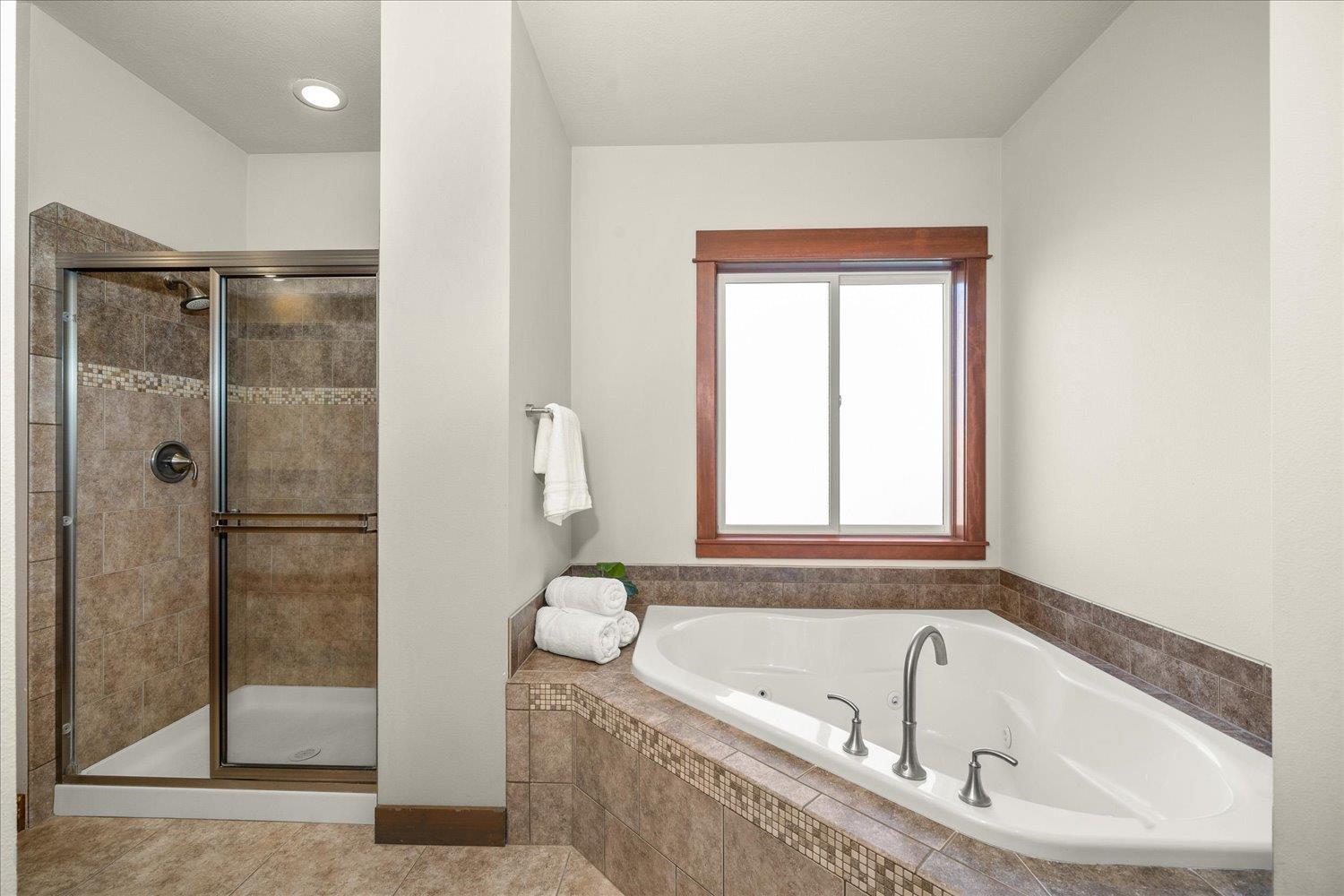 20826 E Happy Trails Ln