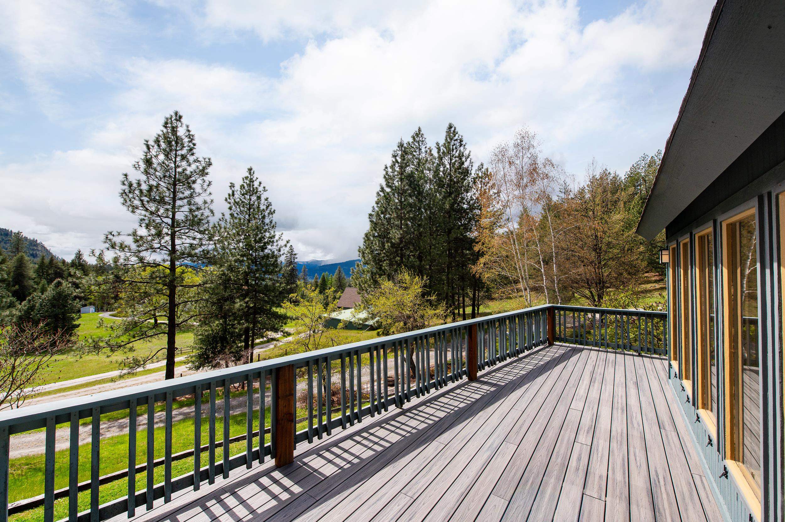 2587 E Flowery Trail Rd