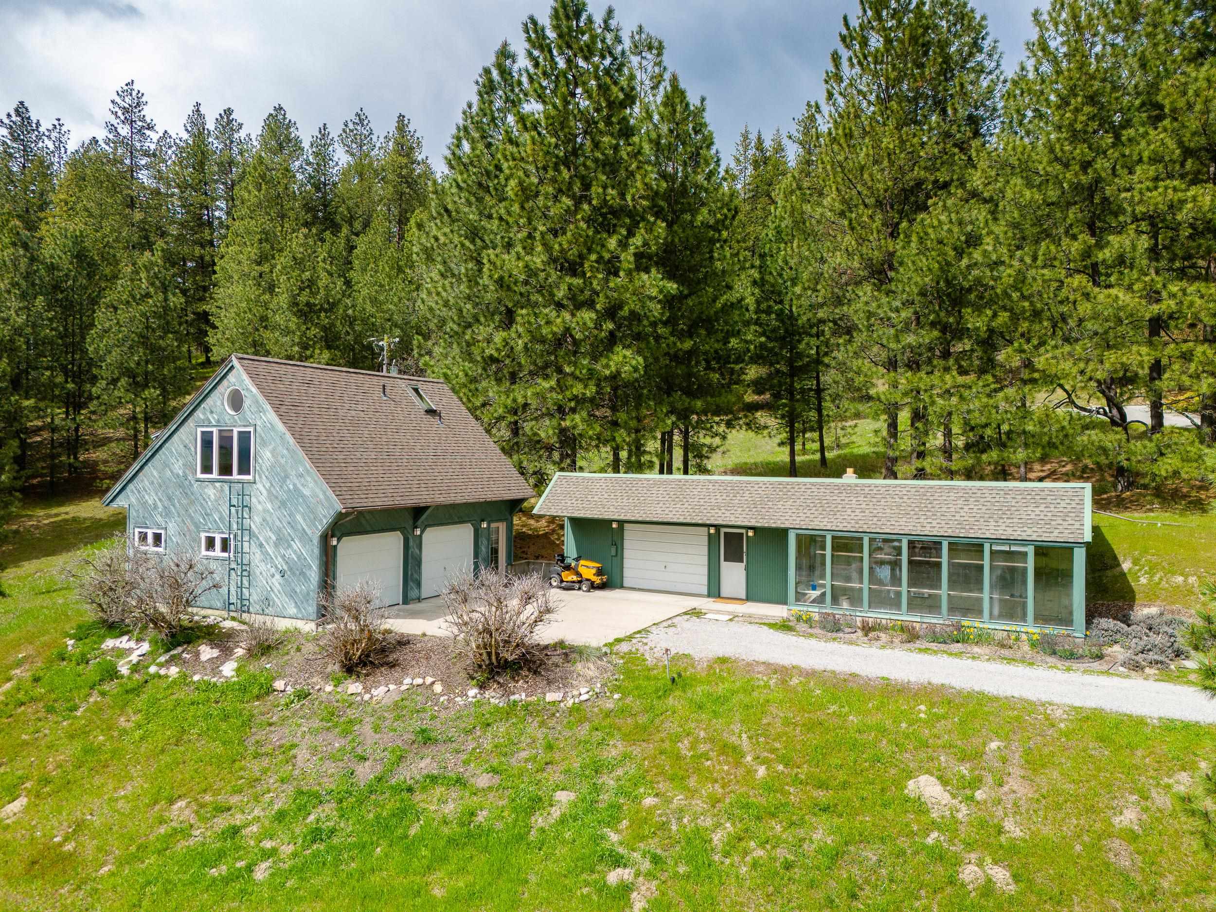 2587 E Flowery Trail Rd