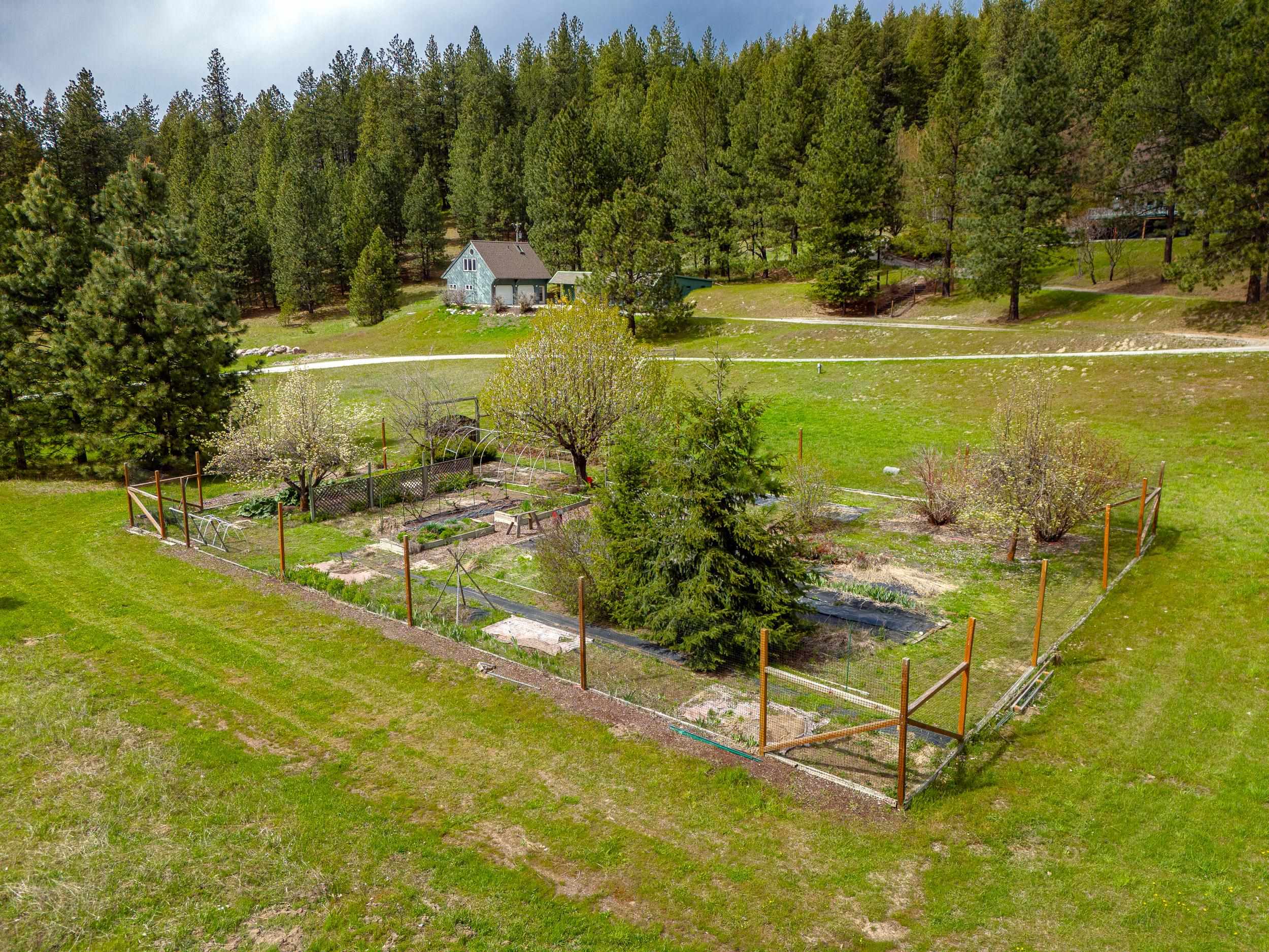 2587 E Flowery Trail Rd