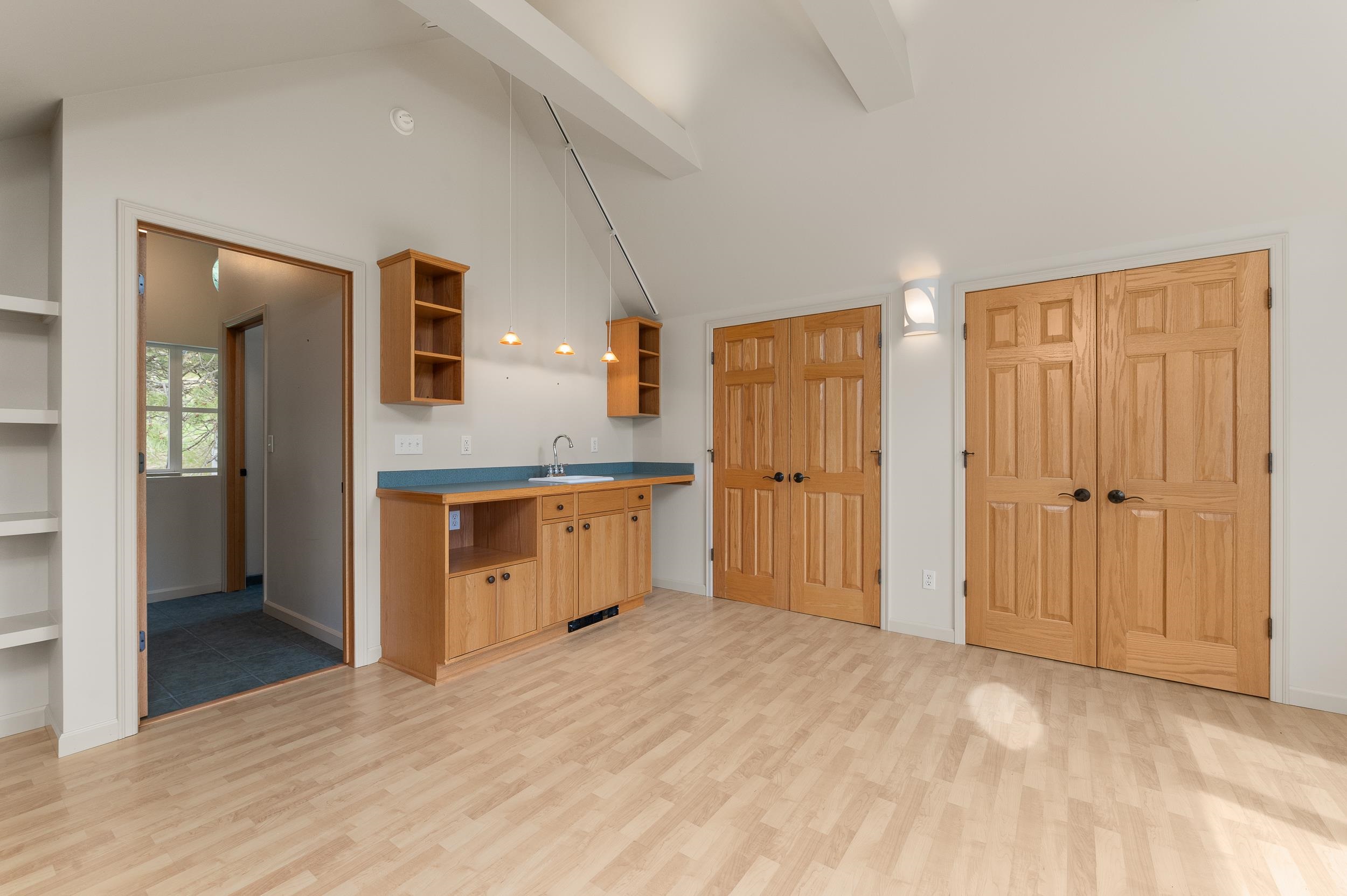 2587 E Flowery Trail Rd