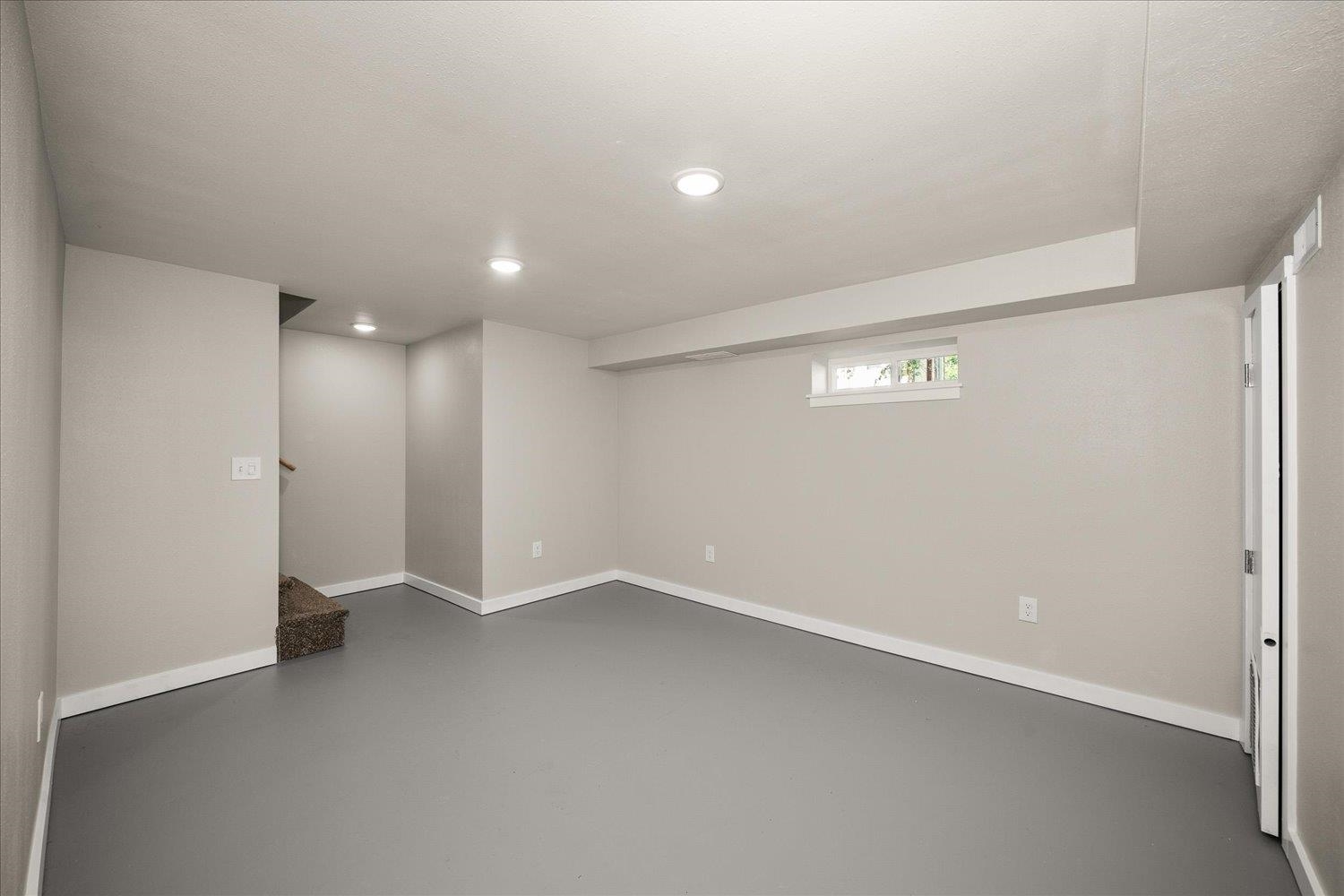 1117/1119 S WALNUT St