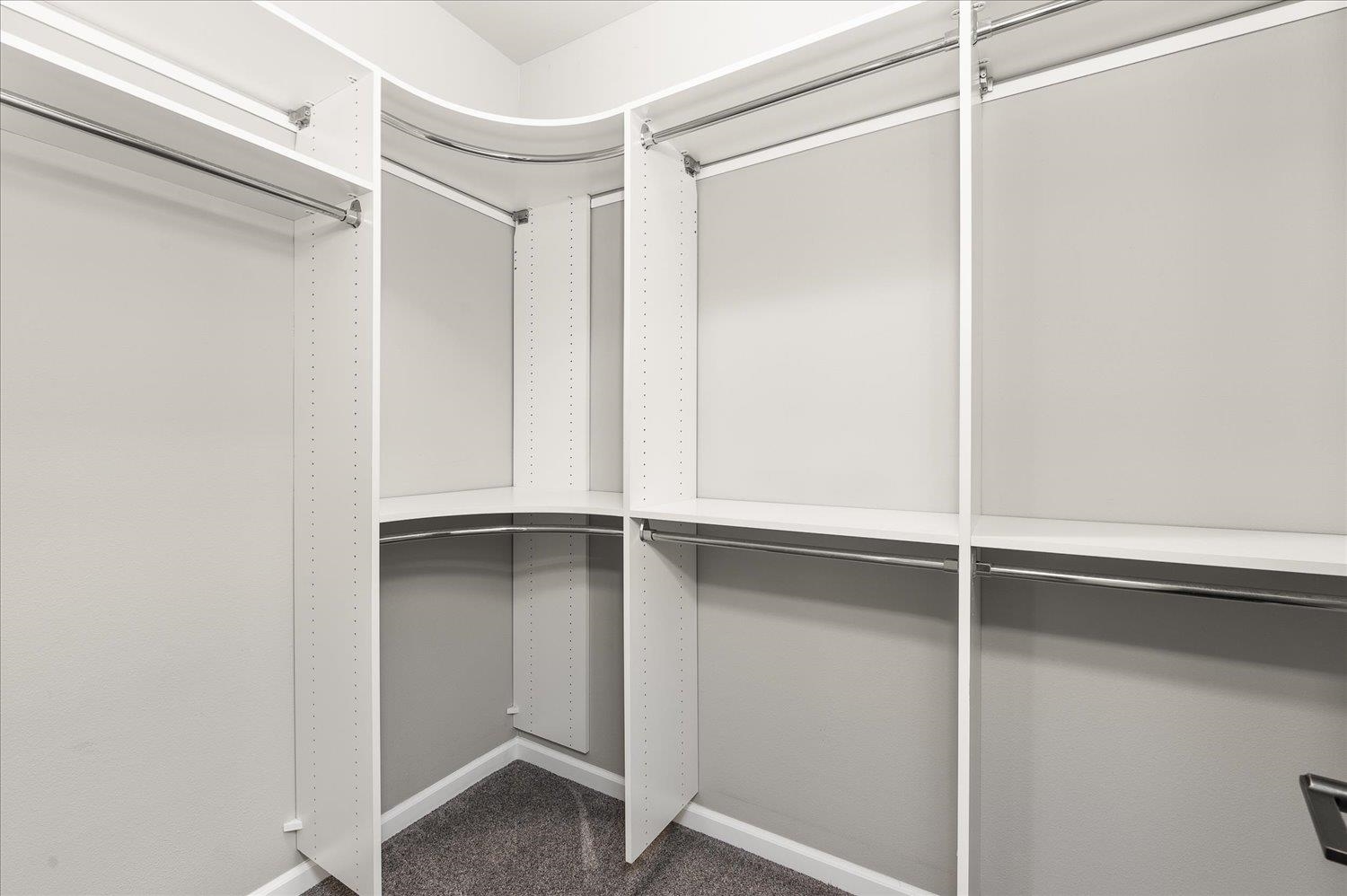 2414 W Summit Pkwy Blvd