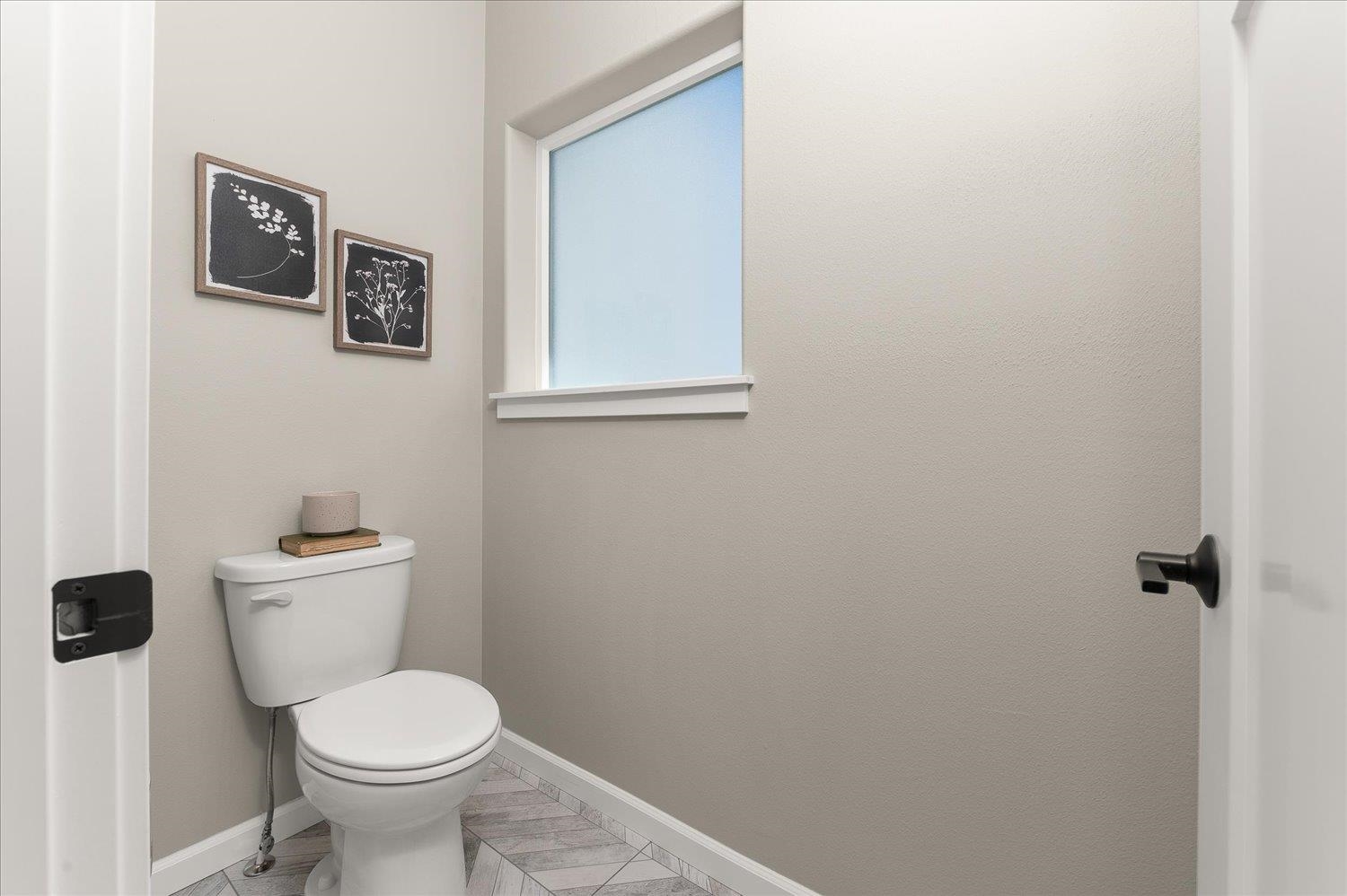 2414 W Summit Pkwy Blvd