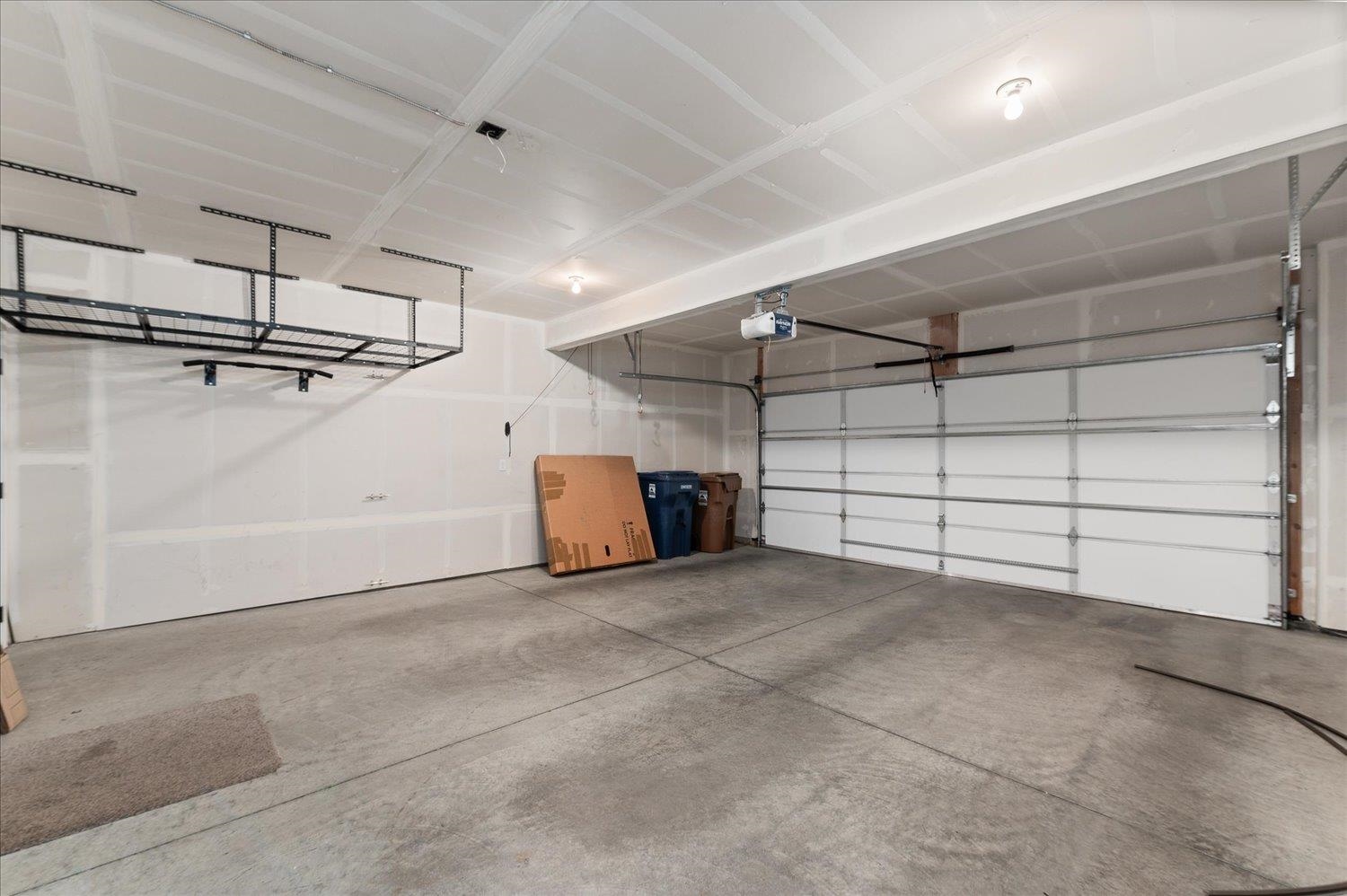 2414 W Summit Pkwy Blvd