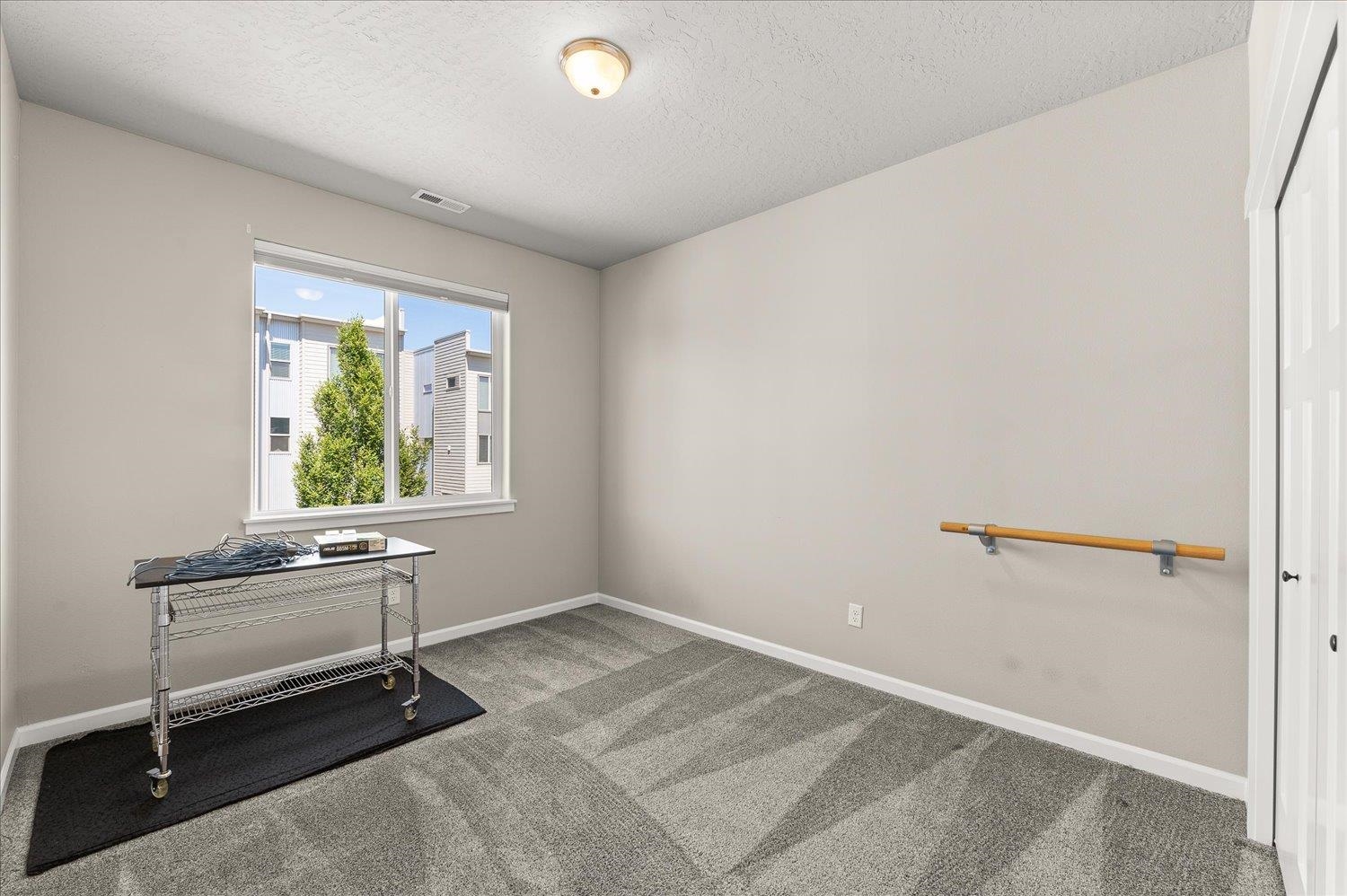 2414 W Summit Pkwy Blvd