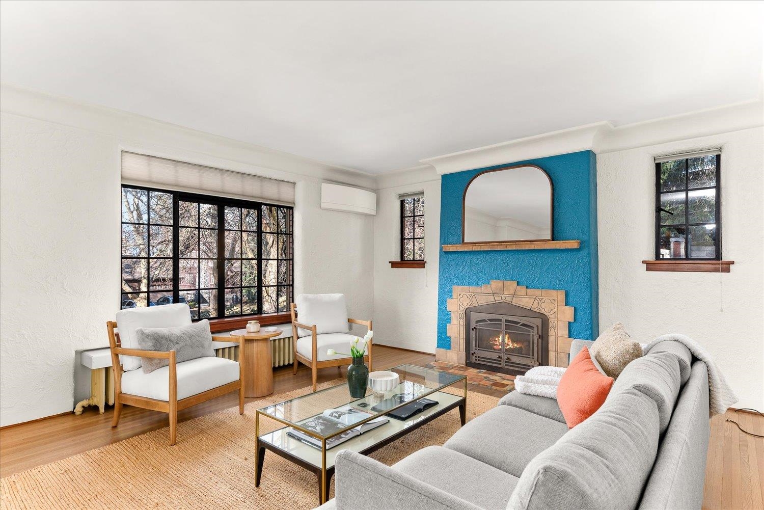 629 W 23rd Ave
