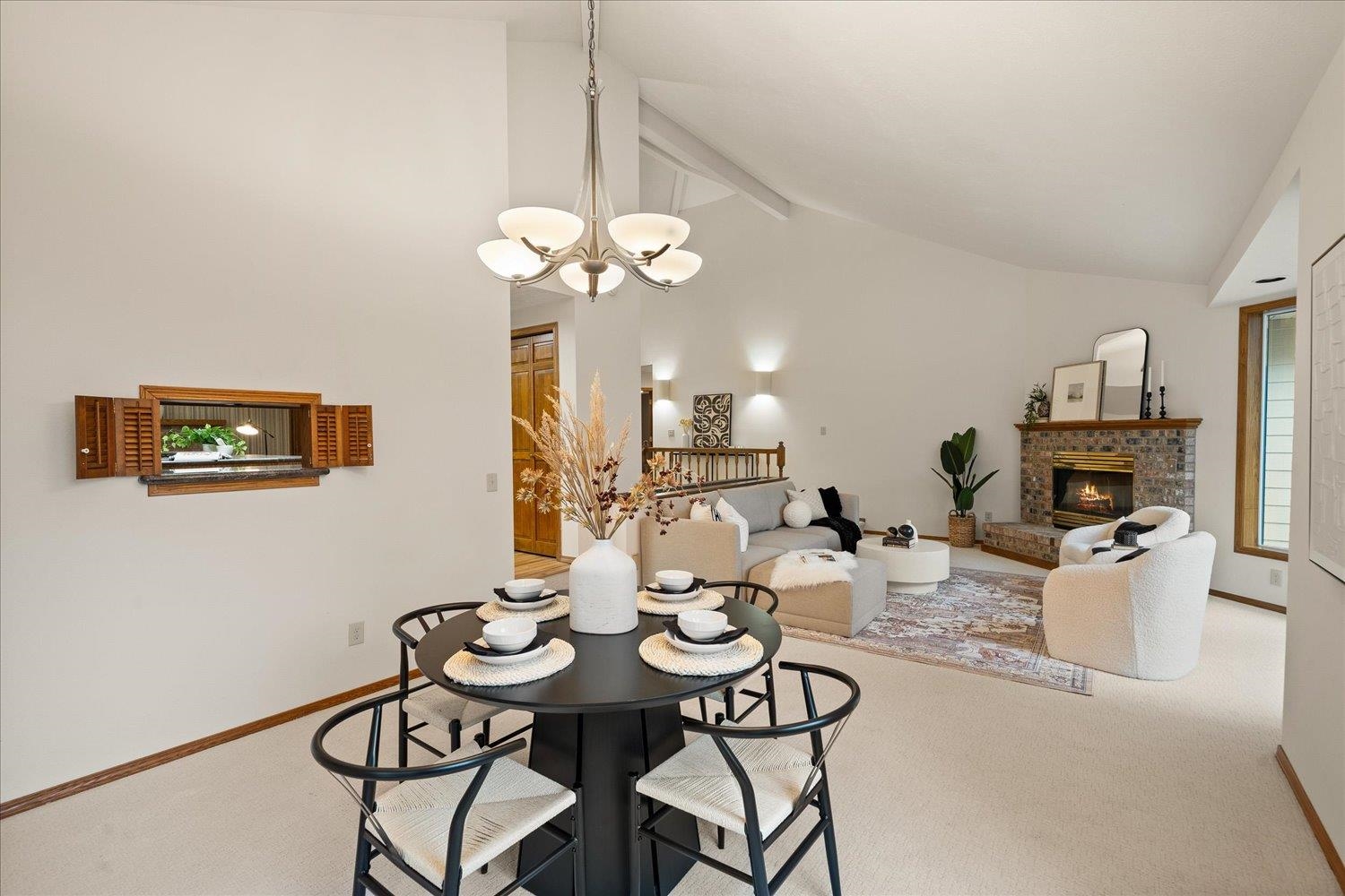 15112 E BELLA VISTA Ln