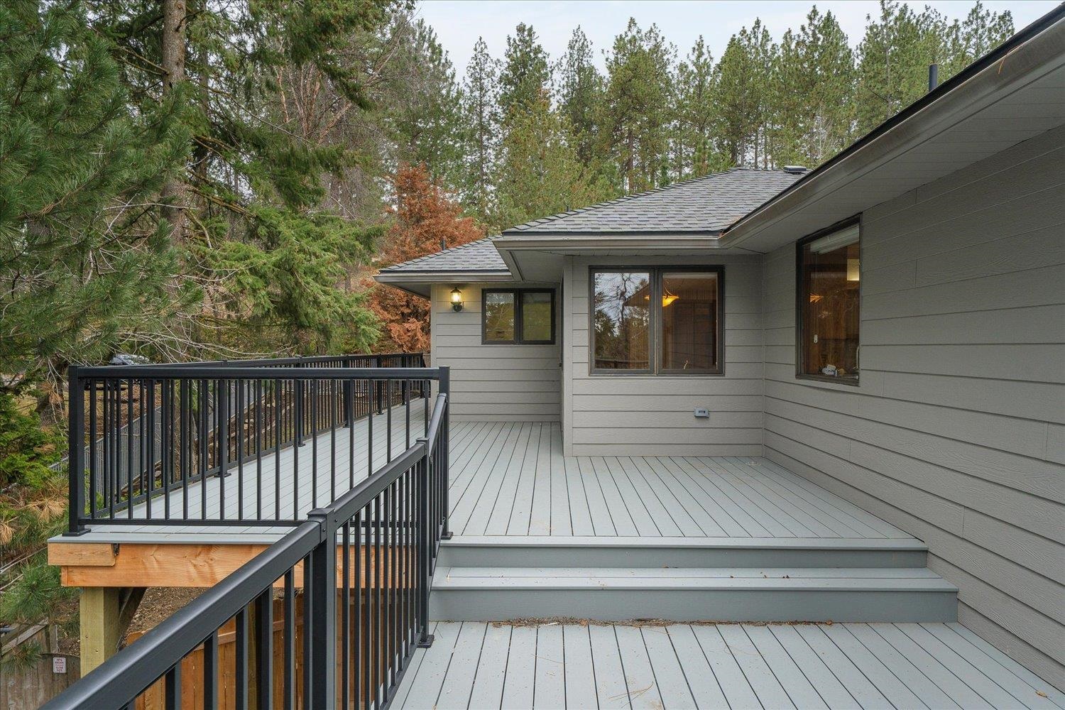 15112 E BELLA VISTA Ln