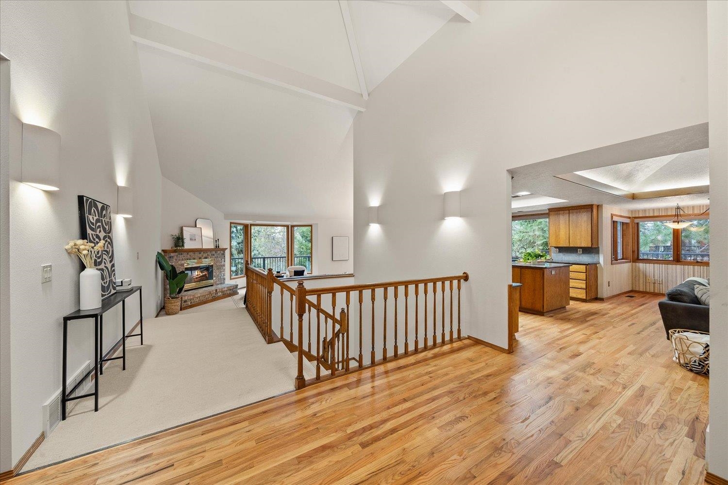 15112 E BELLA VISTA Ln