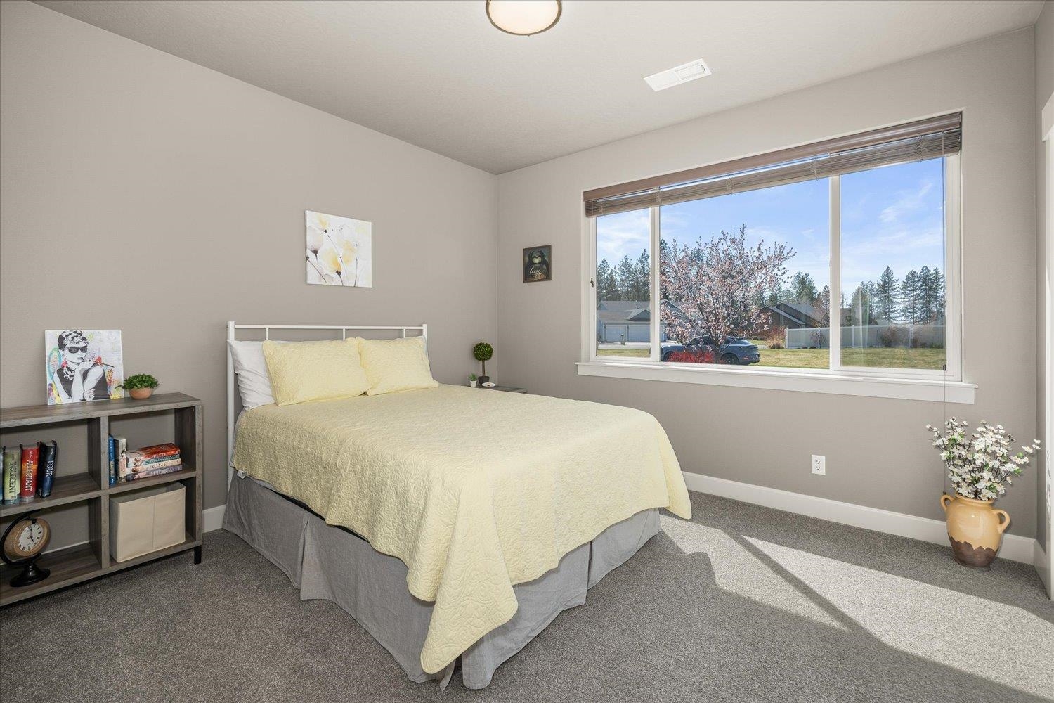 15212 N Hunters Pointe Rd Rd