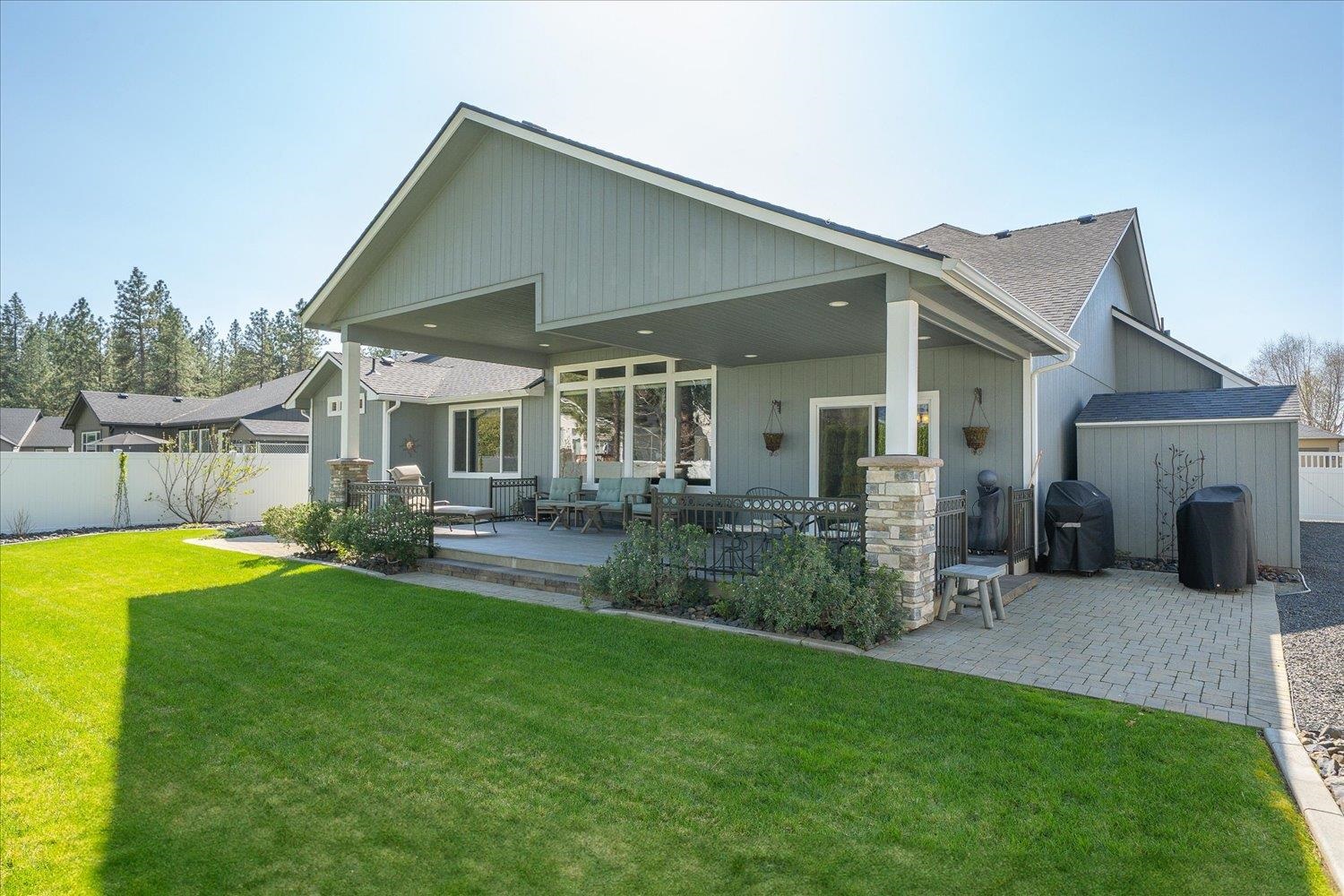 15212 N Hunters Pointe Rd Rd