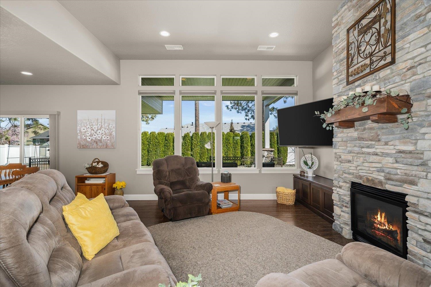 15212 N Hunters Pointe Rd Rd