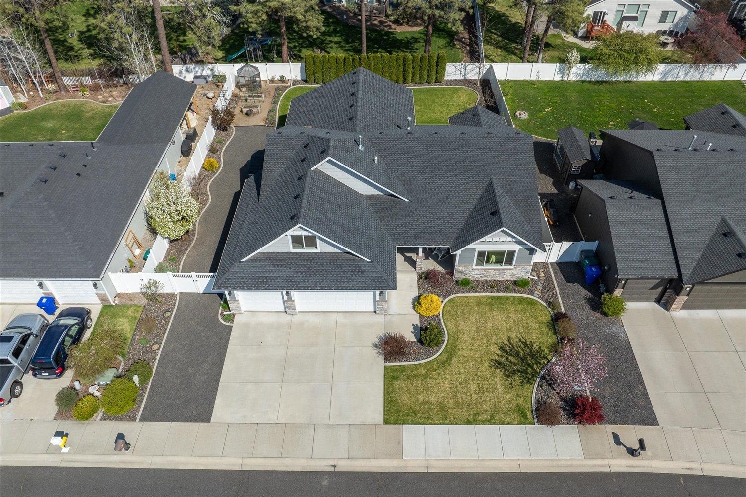 15212 N Hunters Pointe Rd Rd