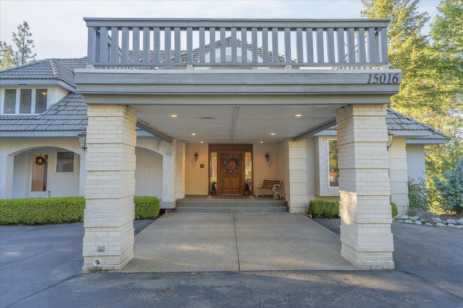 15016 E BELLA VISTA Ln