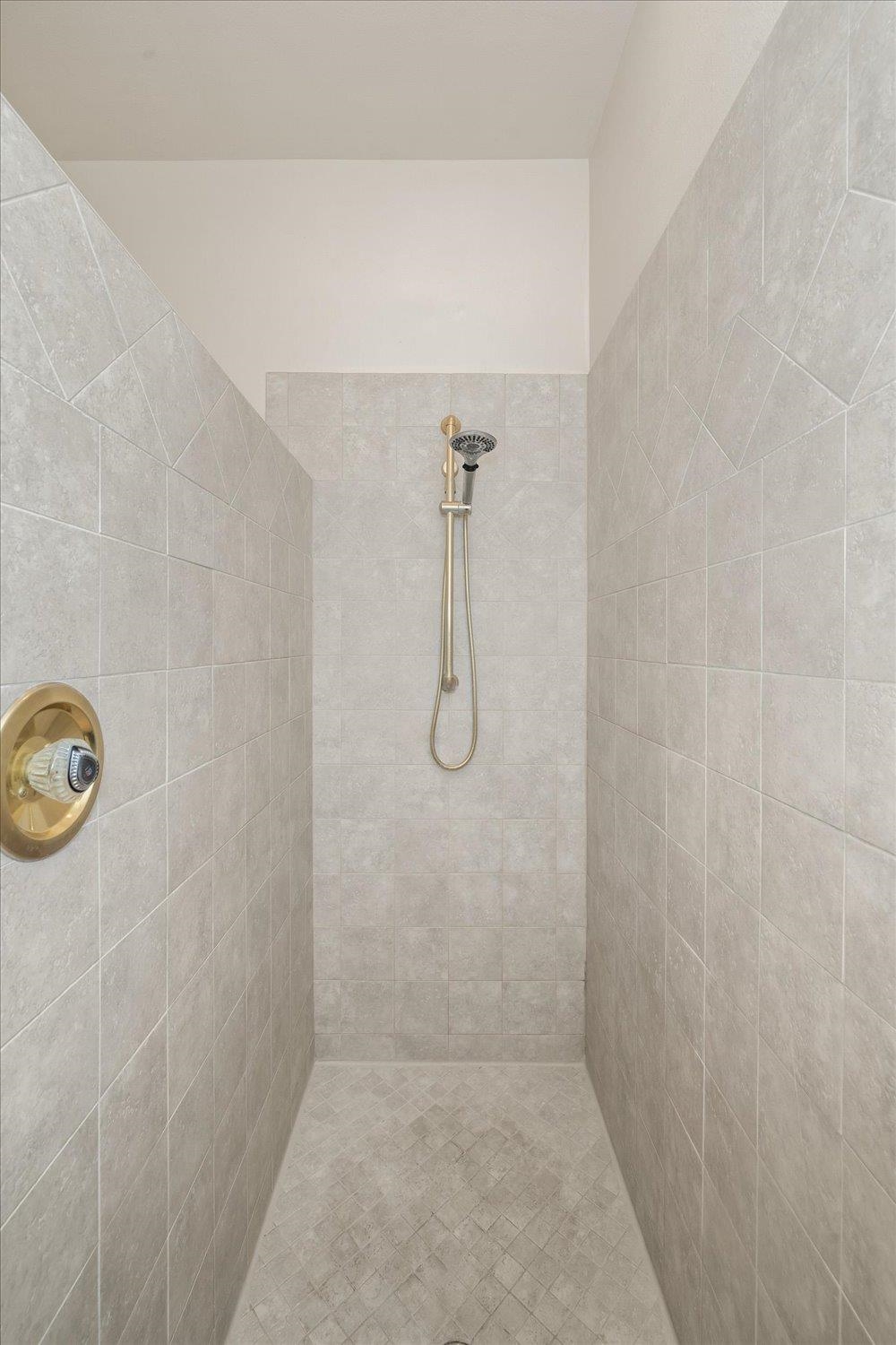 15016 E BELLA VISTA Ln