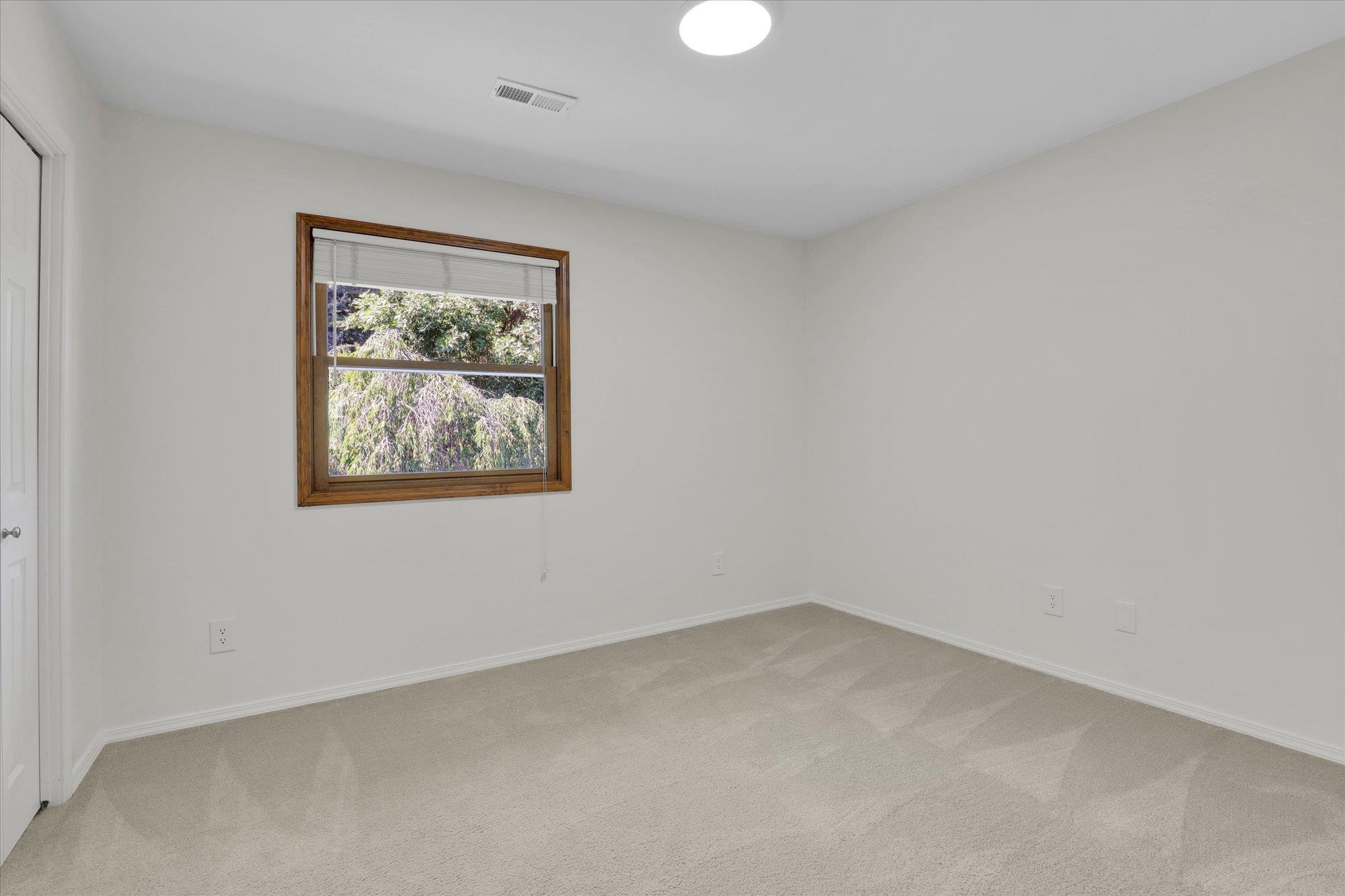 2711 S Pittsburg St