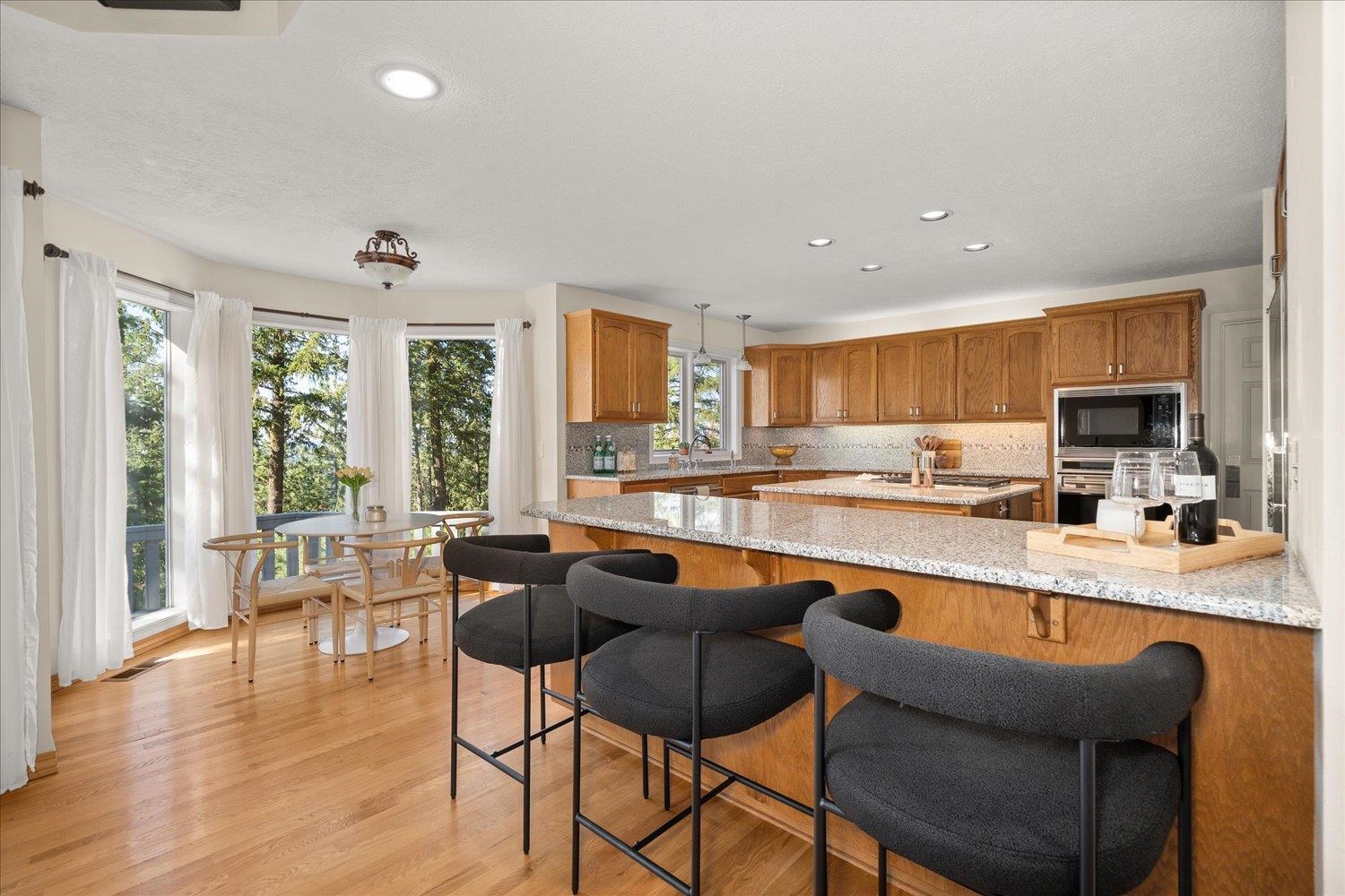 15016 E BELLA VISTA Ln