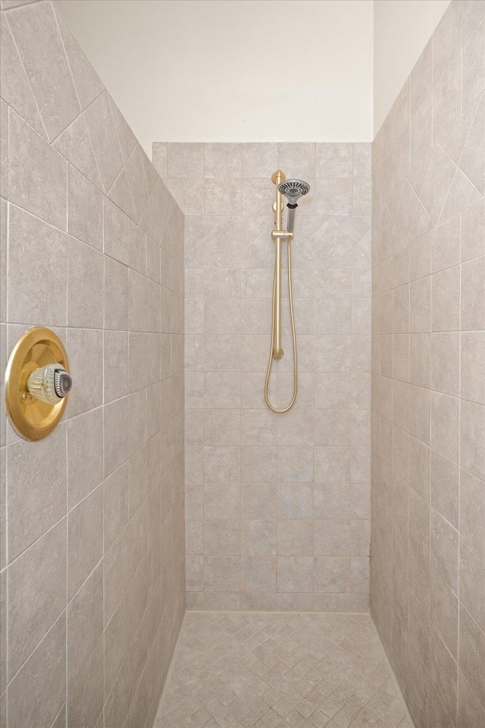 15016 E BELLA VISTA Ln