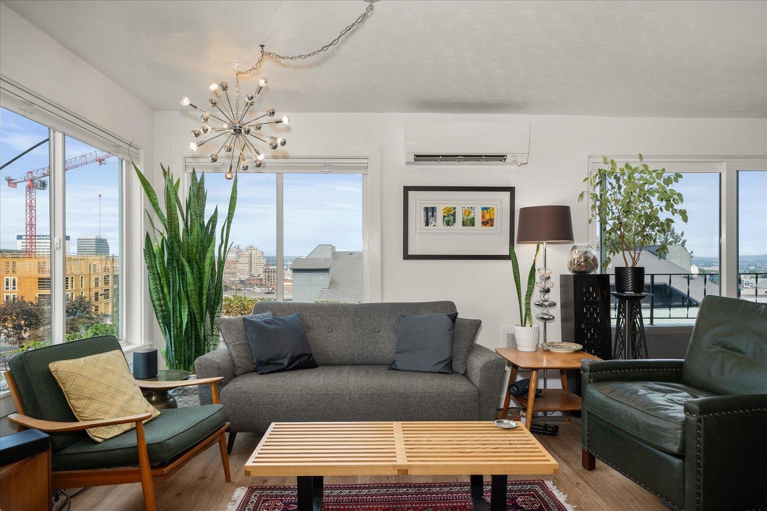 214 W 6th Ave