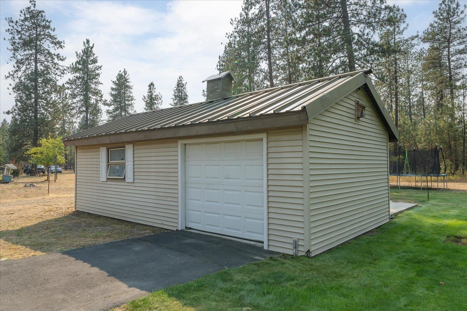 27415 N Bear Lake Rd