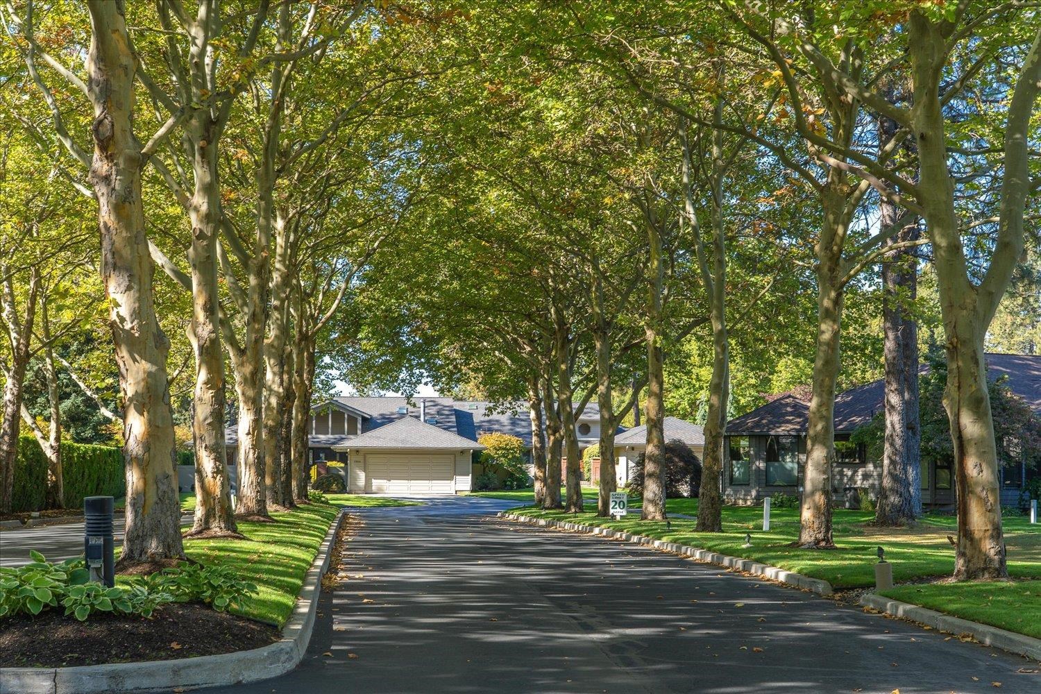 5107 S St Andrews Ln