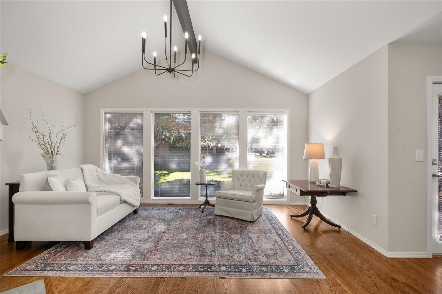 5107 S St Andrews Ln